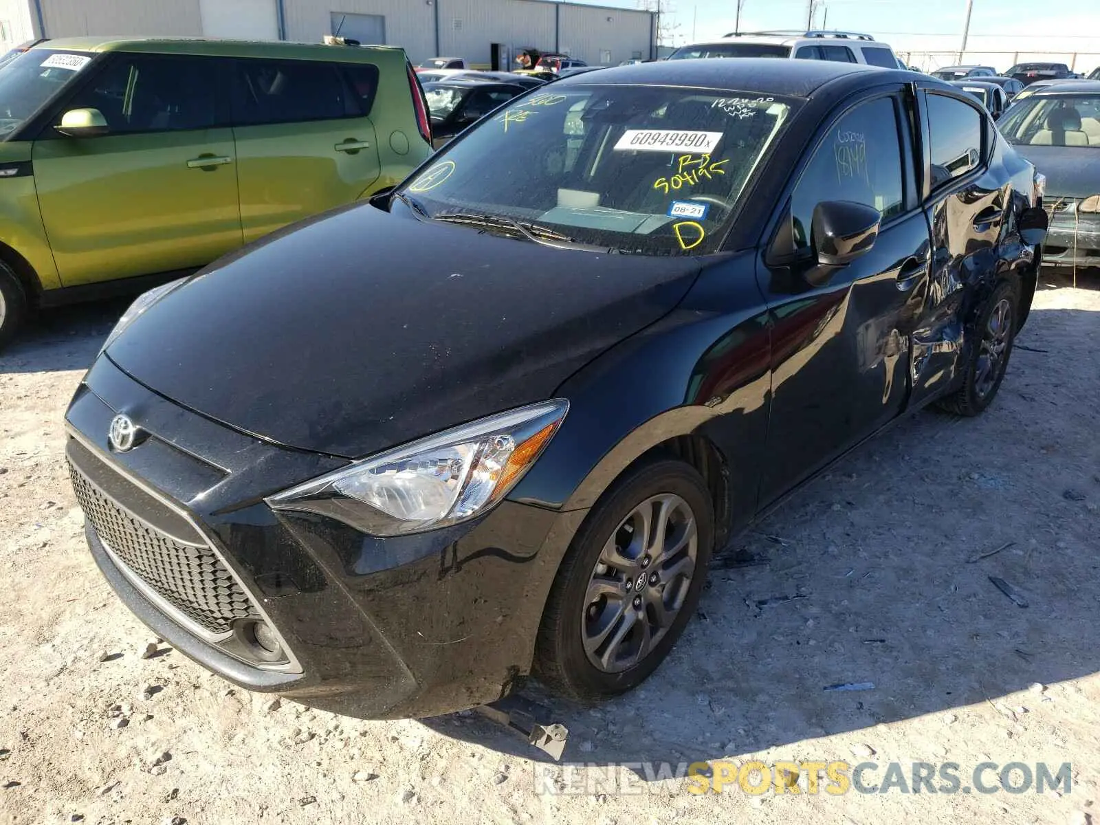 2 Photograph of a damaged car 3MYDLBYV8KY504195 TOYOTA YARIS 2019