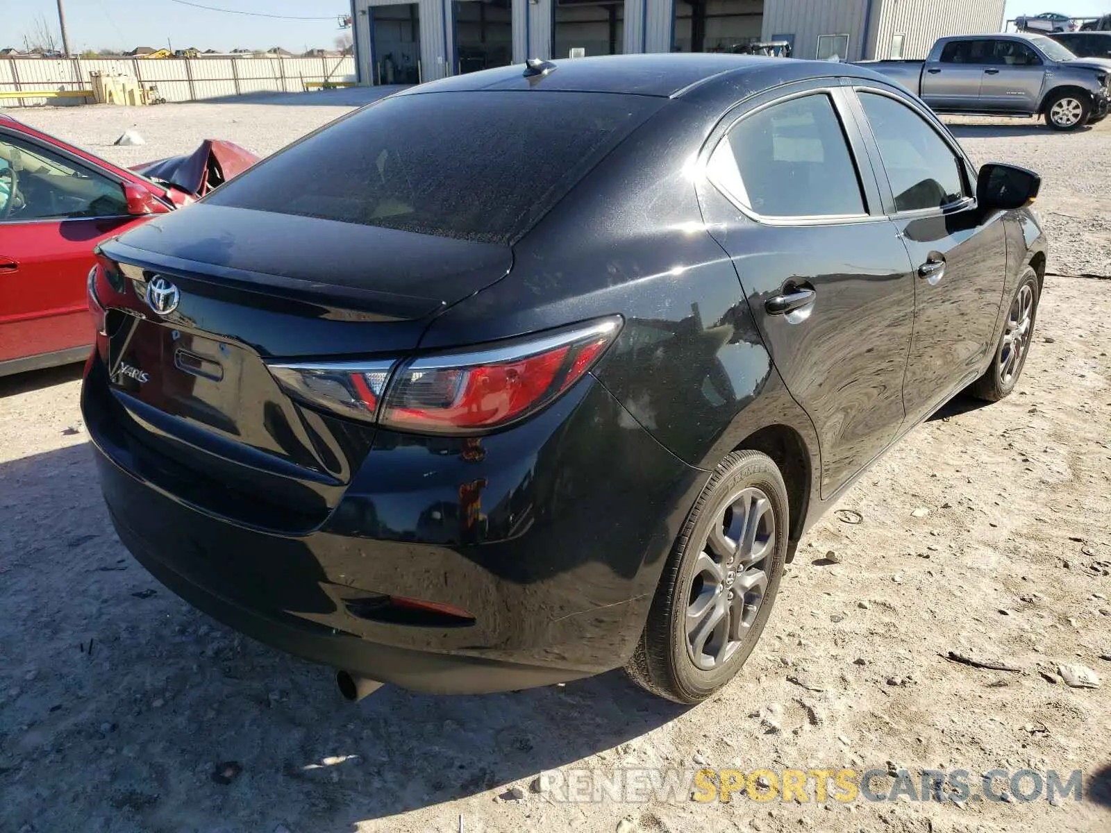 4 Photograph of a damaged car 3MYDLBYV8KY504195 TOYOTA YARIS 2019