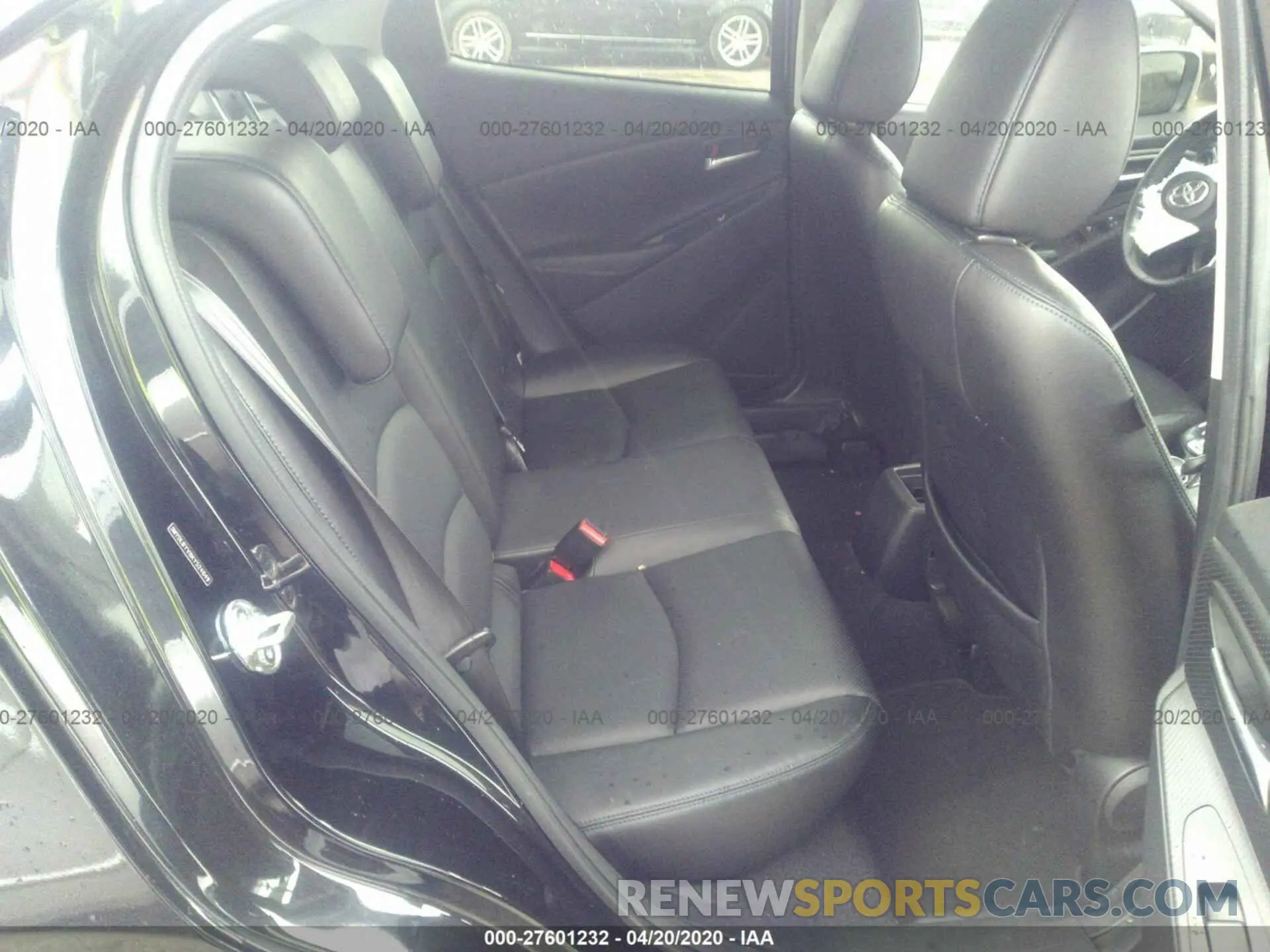 8 Photograph of a damaged car 3MYDLBYV8KY524849 TOYOTA YARIS 2019