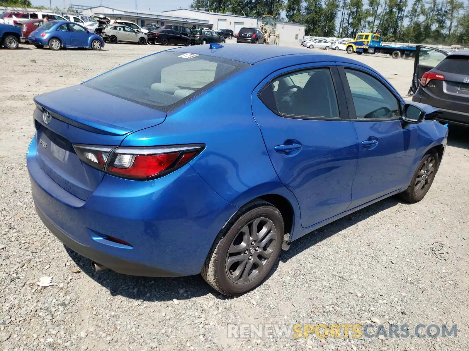 4 Photograph of a damaged car 3MYDLBYV9KY508272 TOYOTA YARIS 2019