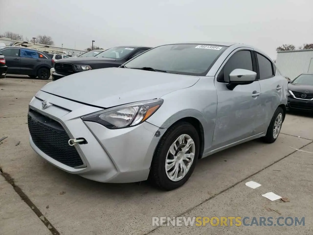 1 Фотография поврежденного автомобиля 3MYDLBYV9KY509244 TOYOTA YARIS 2019