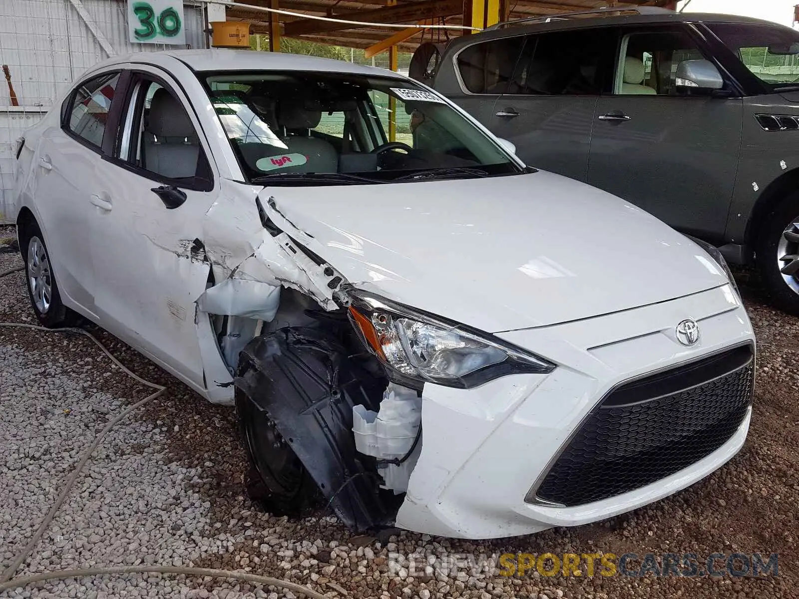 1 Photograph of a damaged car 3MYDLBYV9KY511415 TOYOTA YARIS 2019