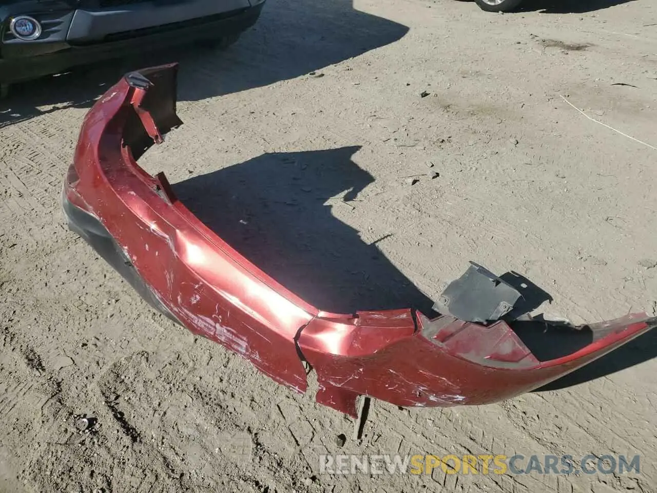 12 Photograph of a damaged car 3MYDLBYV9KY523290 TOYOTA YARIS 2019