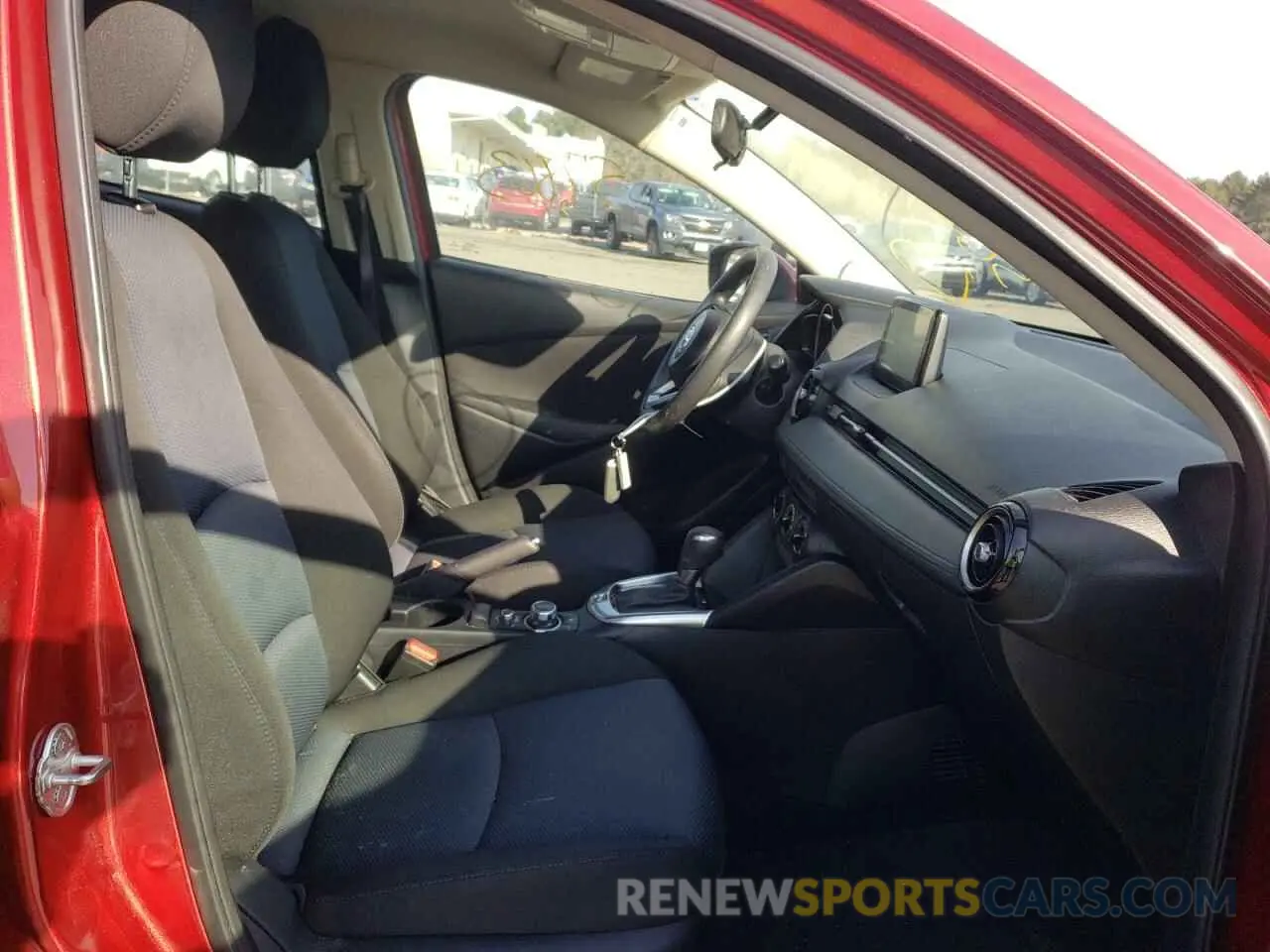 5 Photograph of a damaged car 3MYDLBYVXKY510094 TOYOTA YARIS 2019