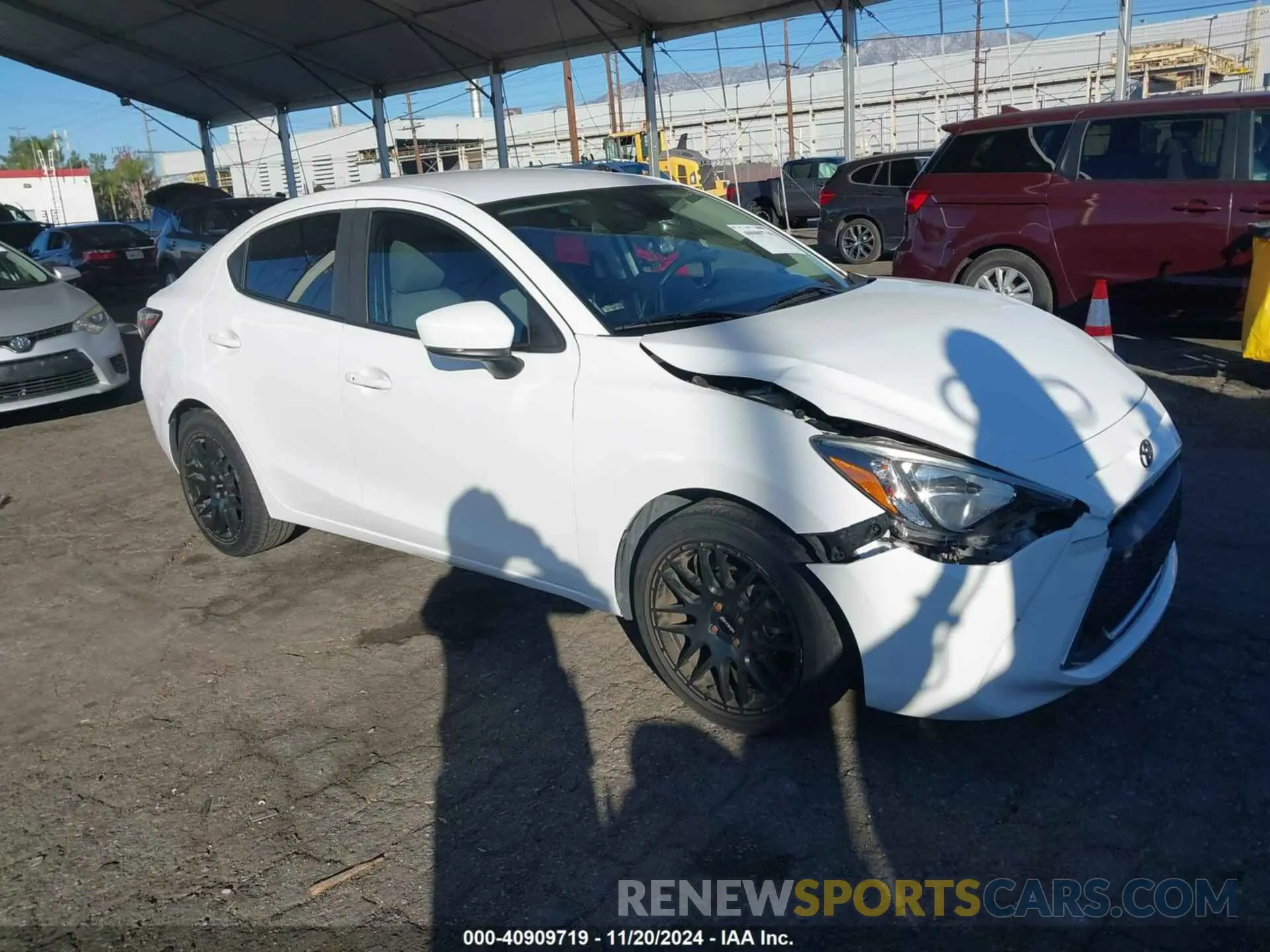 1 Photograph of a damaged car 3MYDLBYVXKY511097 TOYOTA YARIS 2019