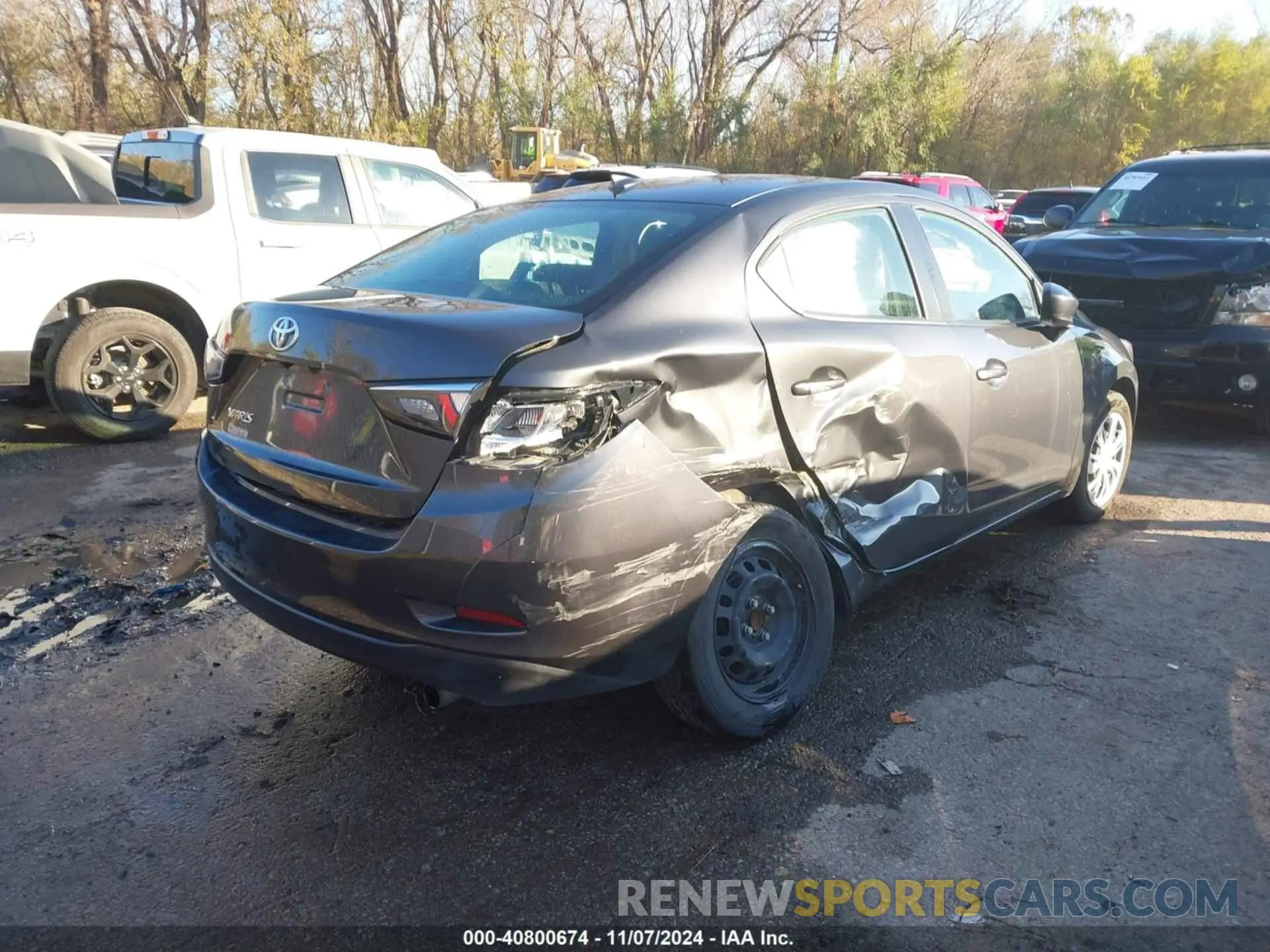 4 Фотография поврежденного автомобиля 3MYDLBYVXKY523170 TOYOTA YARIS 2019