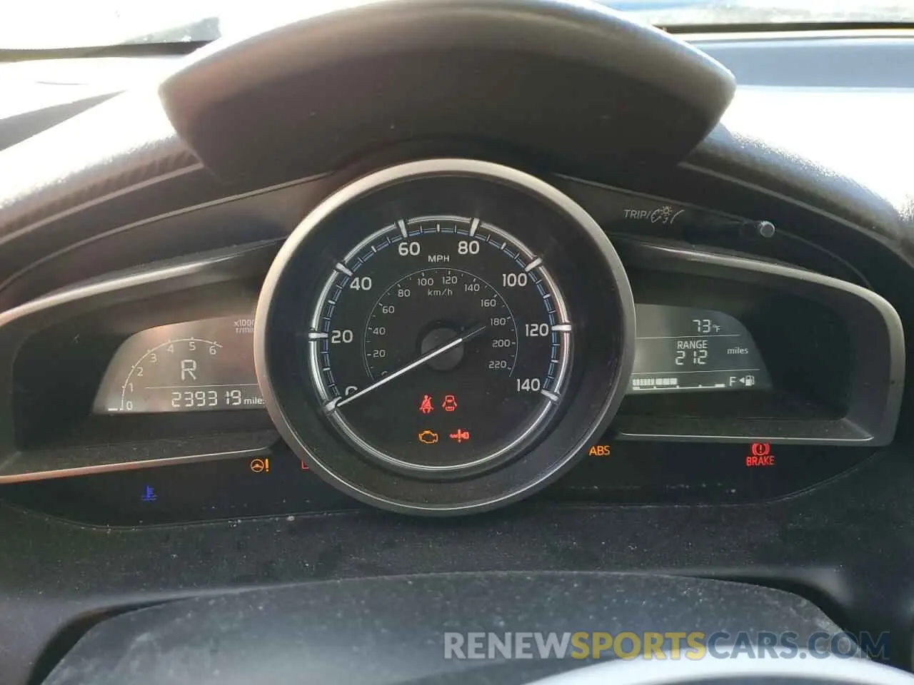 9 Фотография поврежденного автомобиля 3MYDLBJV0LY701681 TOYOTA YARIS 2020