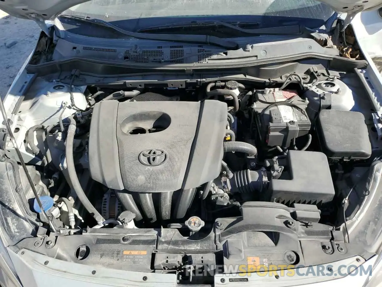 11 Photograph of a damaged car 3MYDLBJV1LY704346 TOYOTA YARIS 2020