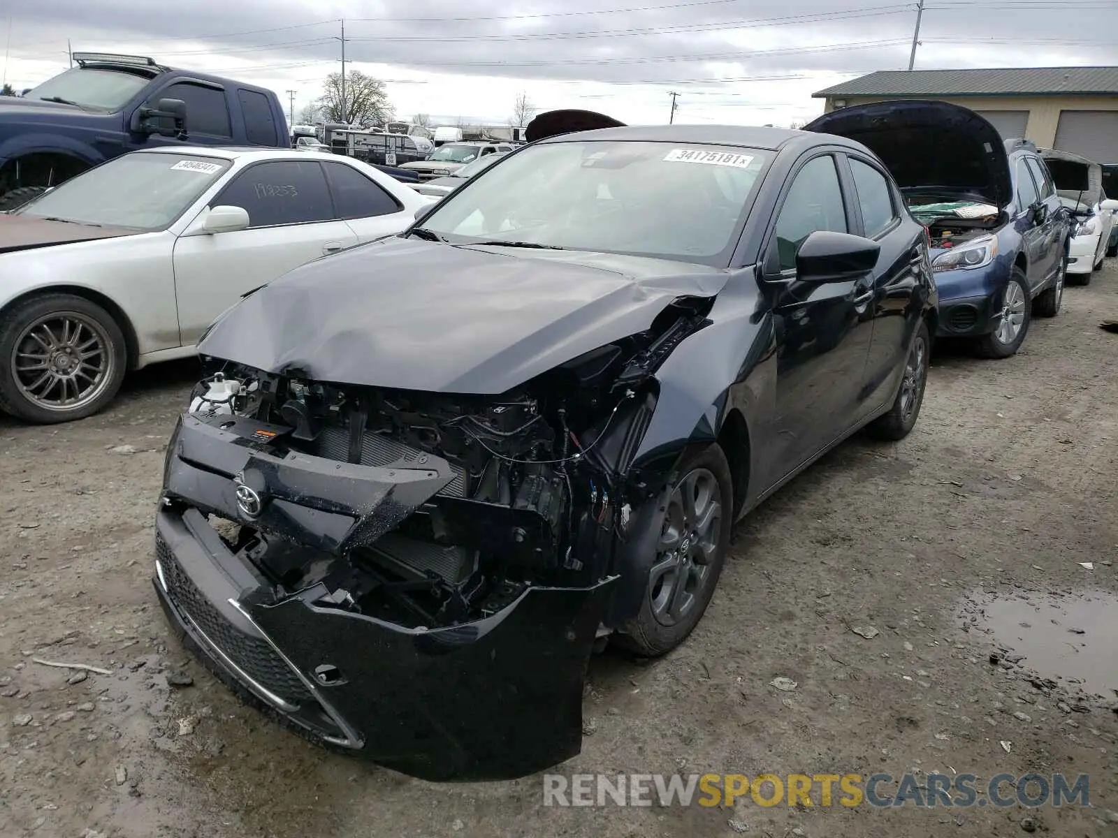 2 Photograph of a damaged car 3MYDLBJV2LY700080 TOYOTA YARIS 2020