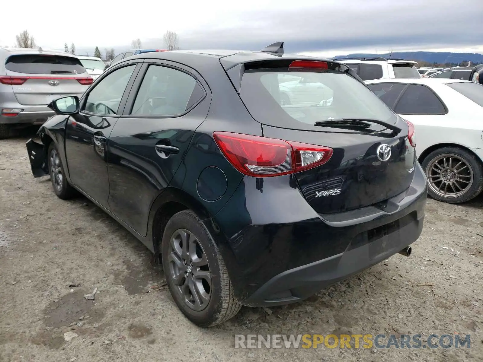 3 Photograph of a damaged car 3MYDLBJV2LY700080 TOYOTA YARIS 2020