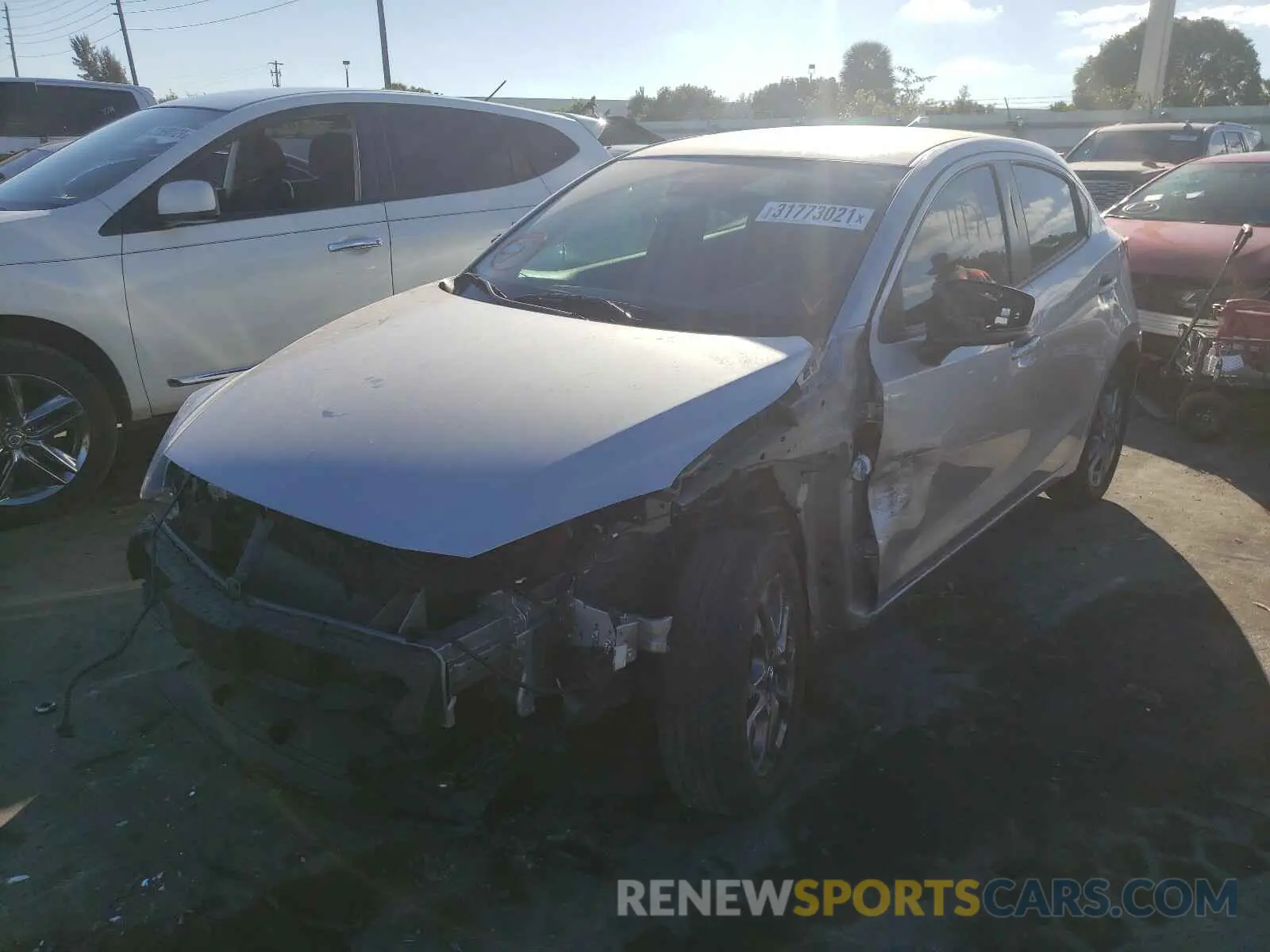 2 Photograph of a damaged car 3MYDLBJV2LY706171 TOYOTA YARIS 2020