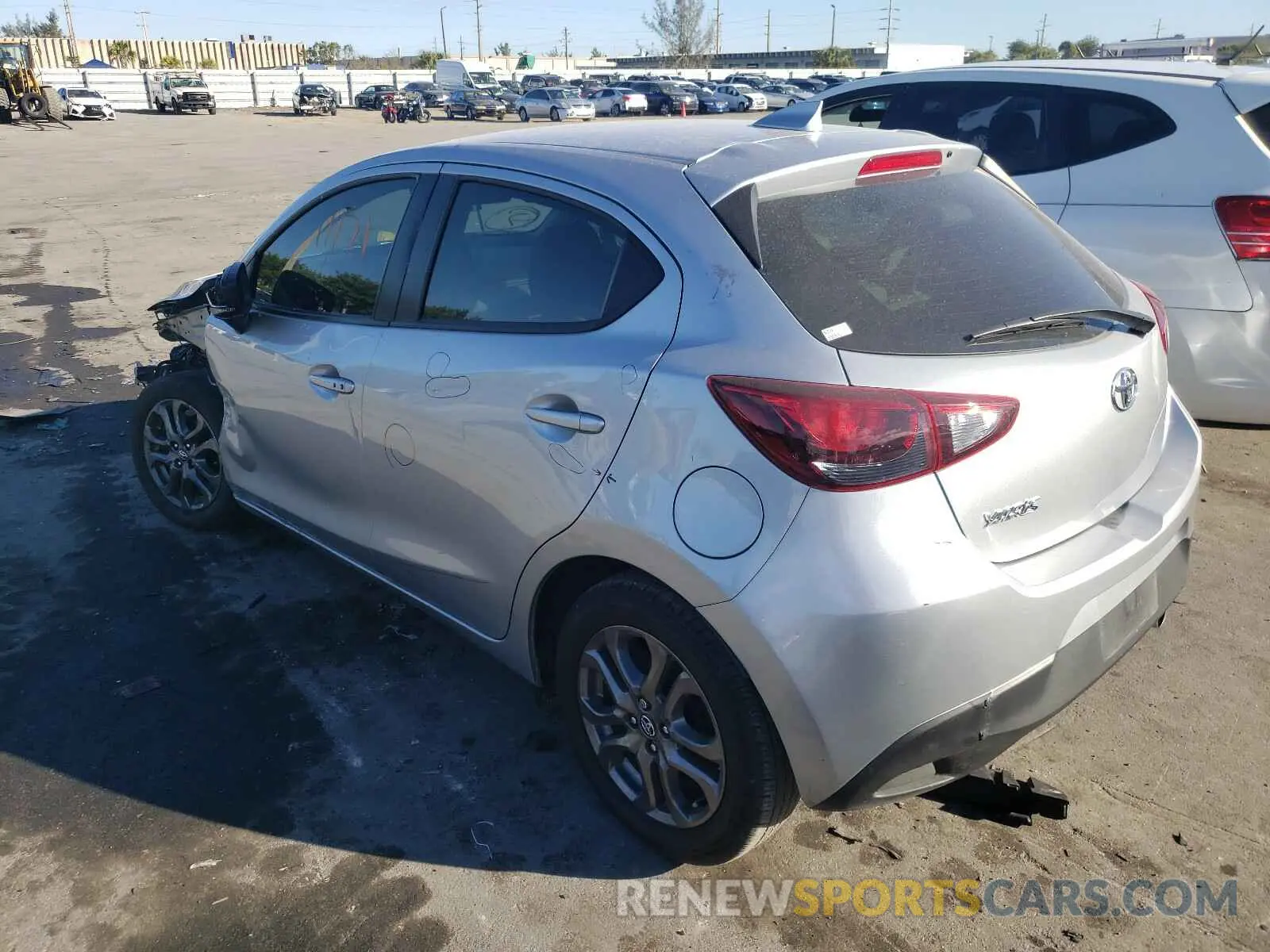 3 Photograph of a damaged car 3MYDLBJV2LY706171 TOYOTA YARIS 2020