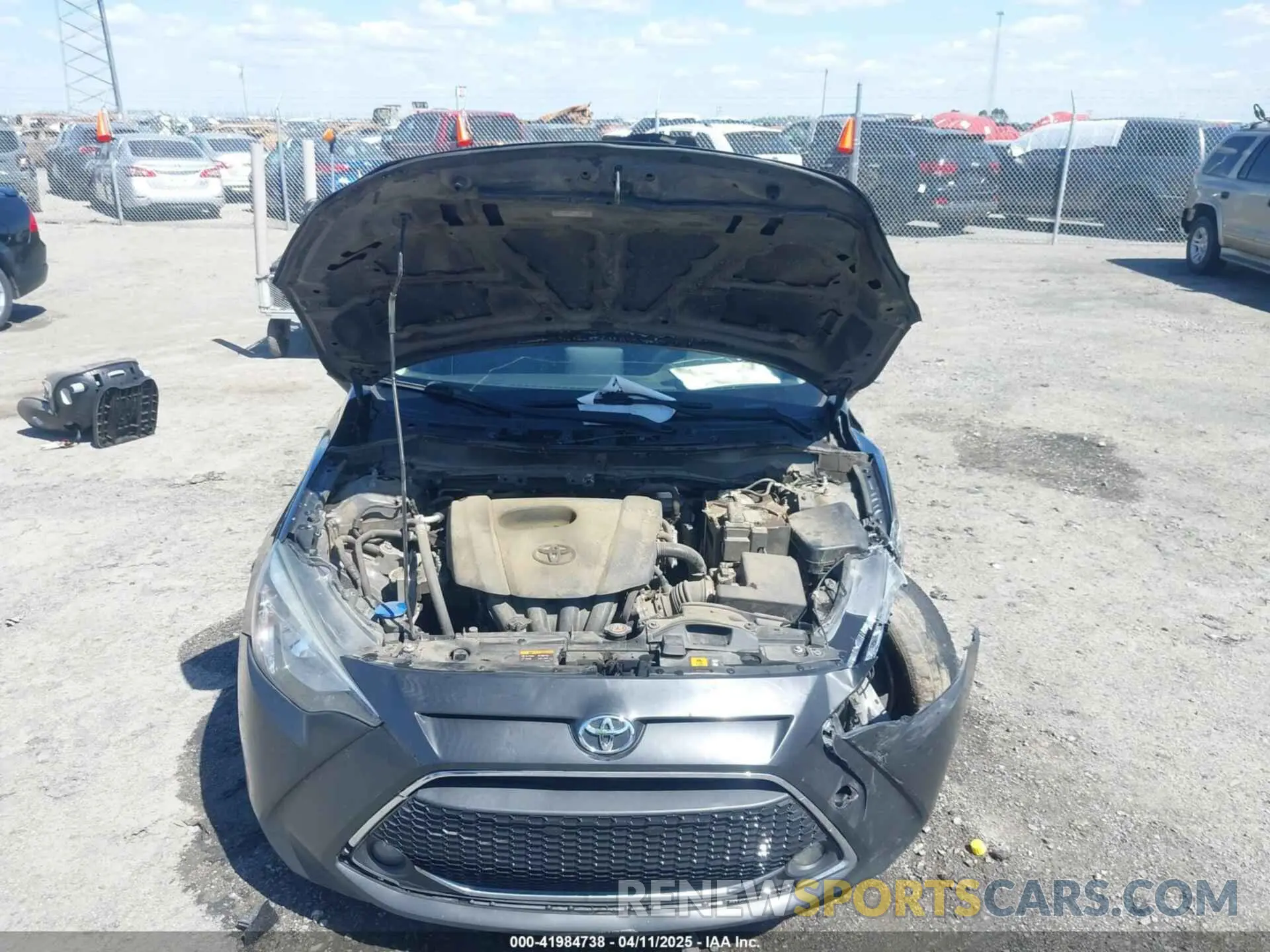 10 Photograph of a damaged car 3MYDLBJV3LY703134 TOYOTA YARIS 2020