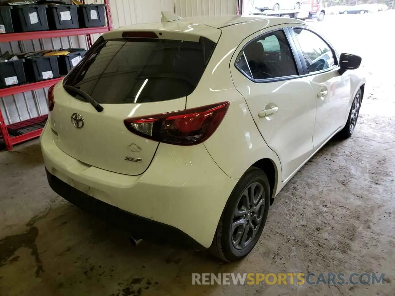 4 Фотография поврежденного автомобиля 3MYDLBJV5LY706147 TOYOTA YARIS 2020