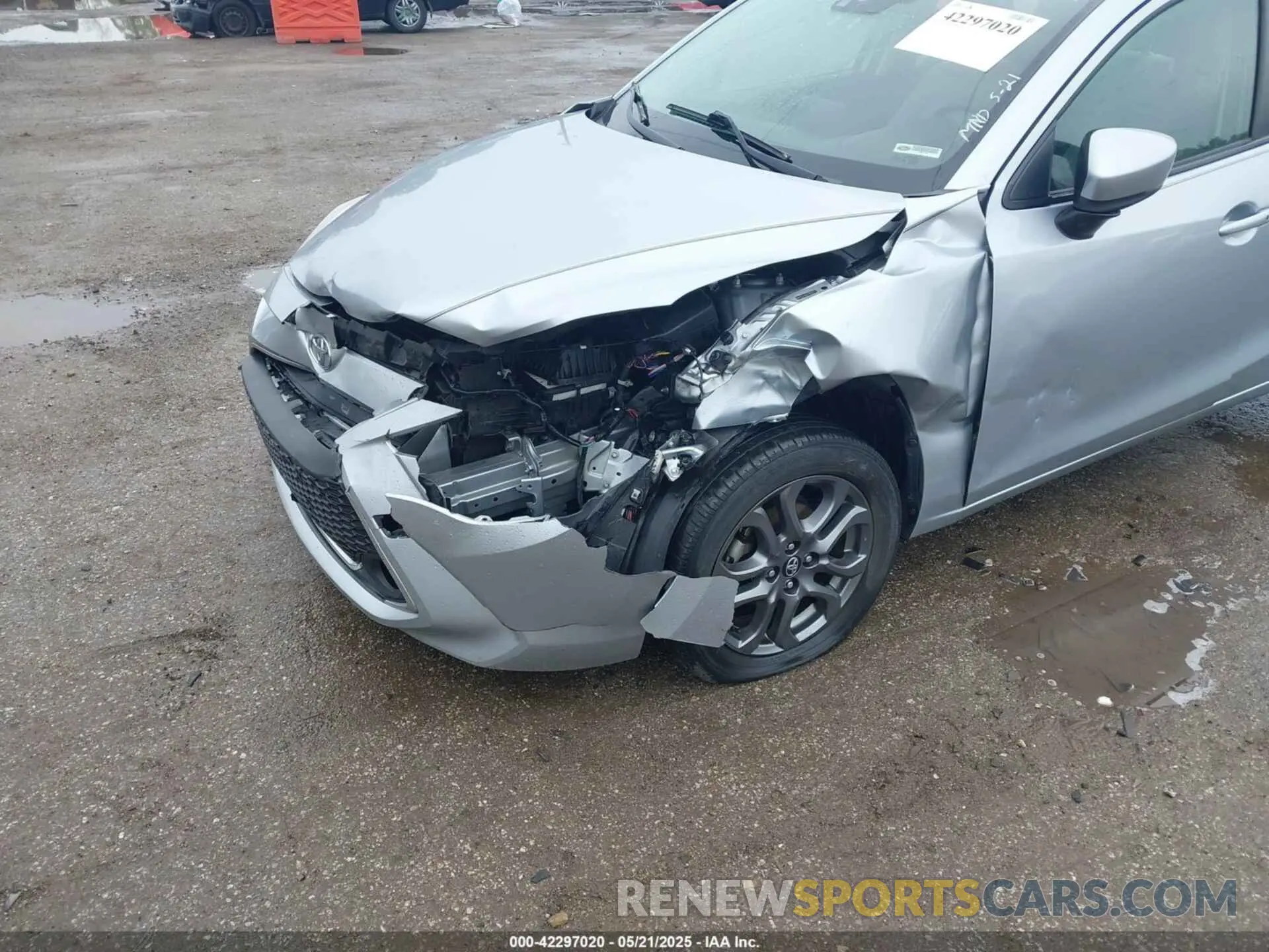 6 Фотография поврежденного автомобиля 3MYDLBJV6LY700373 TOYOTA YARIS 2020