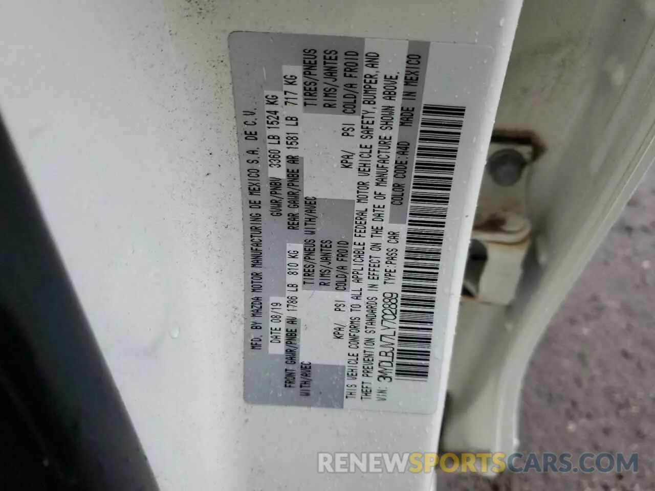 10 Photograph of a damaged car 3MYDLBJV7LY702889 TOYOTA YARIS 2020