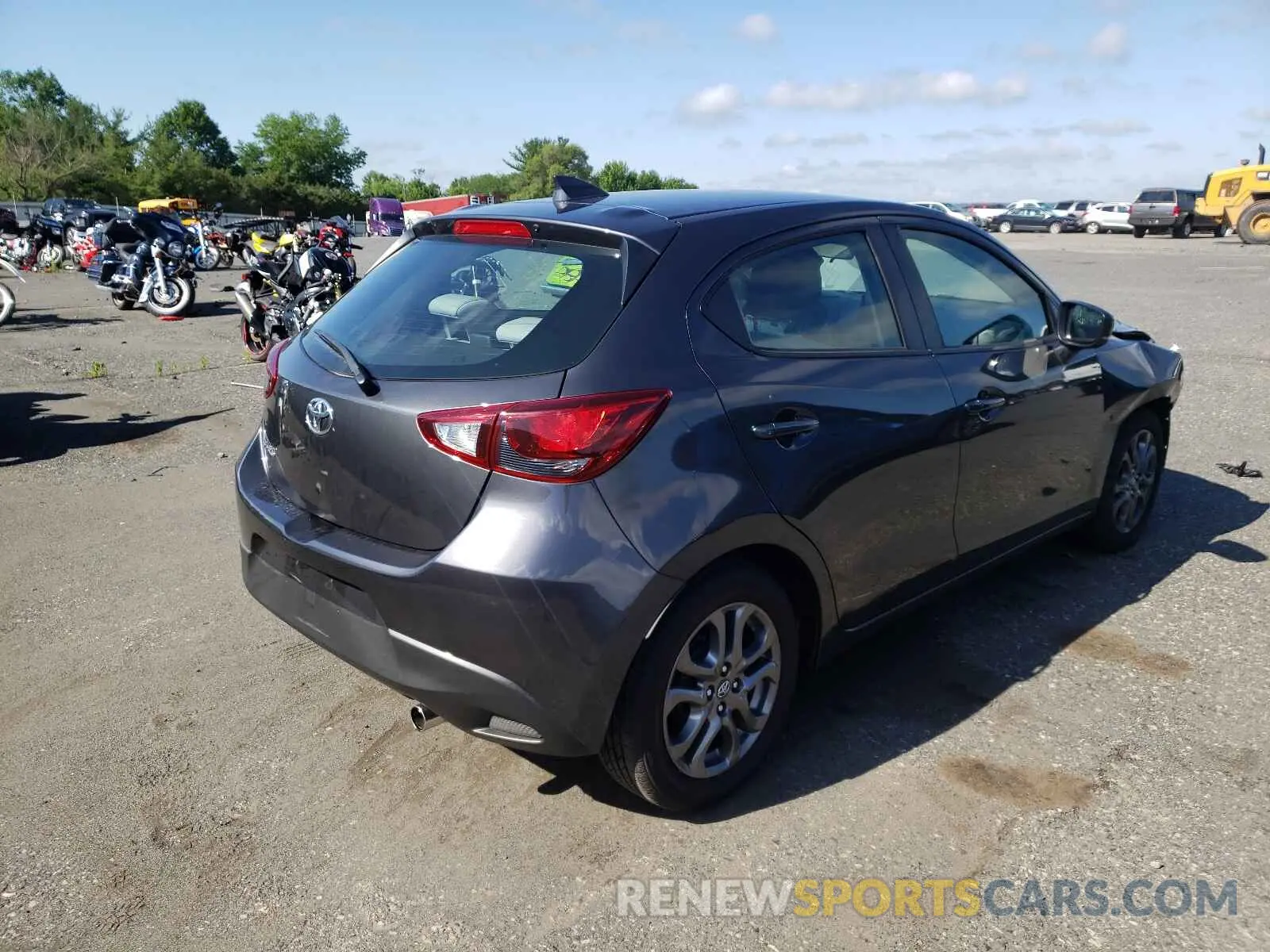 4 Photograph of a damaged car 3MYDLBJV8LY703856 TOYOTA YARIS 2020