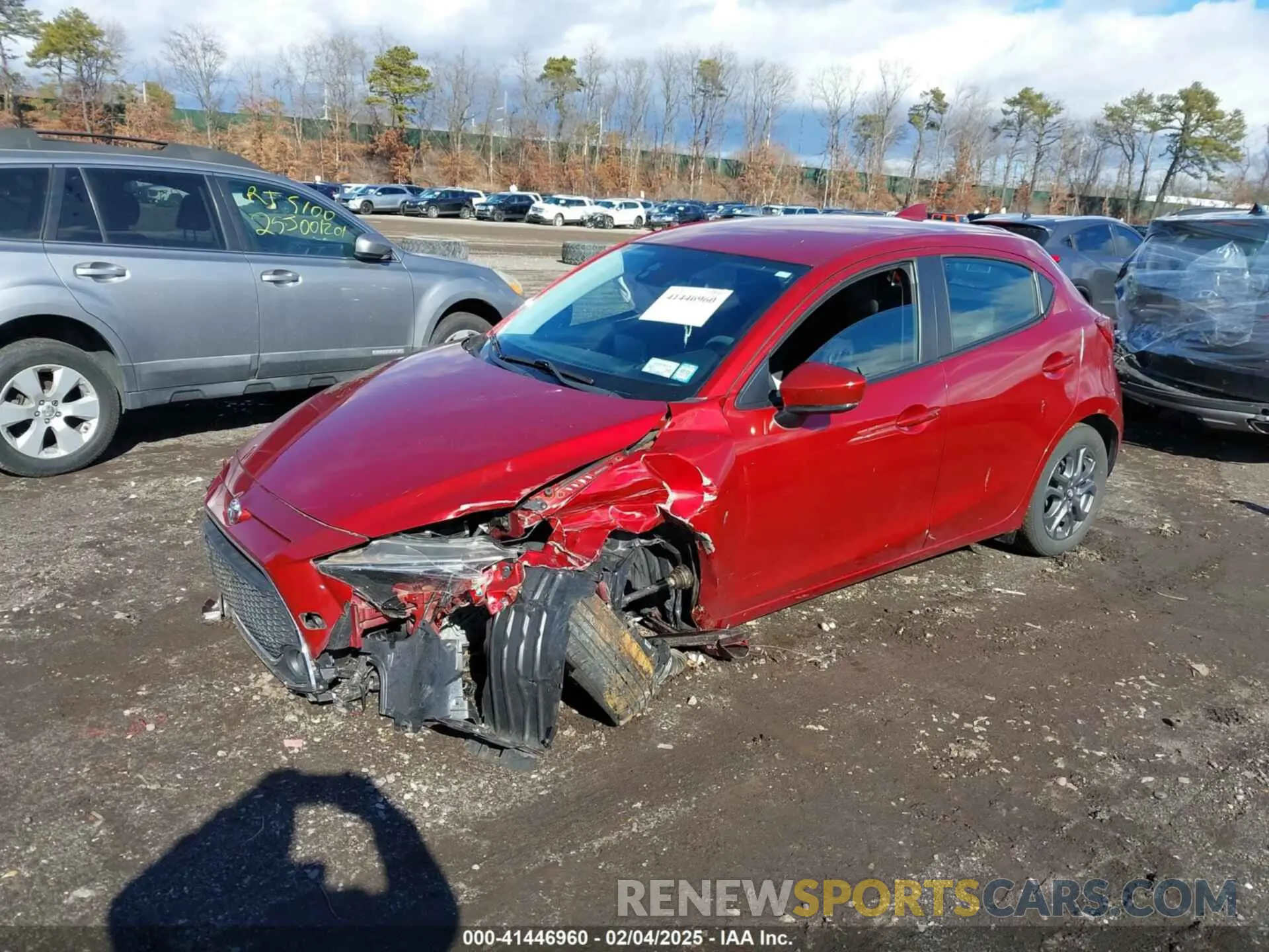 2 Photograph of a damaged car 3MYDLBJVXLY702966 TOYOTA YARIS 2020