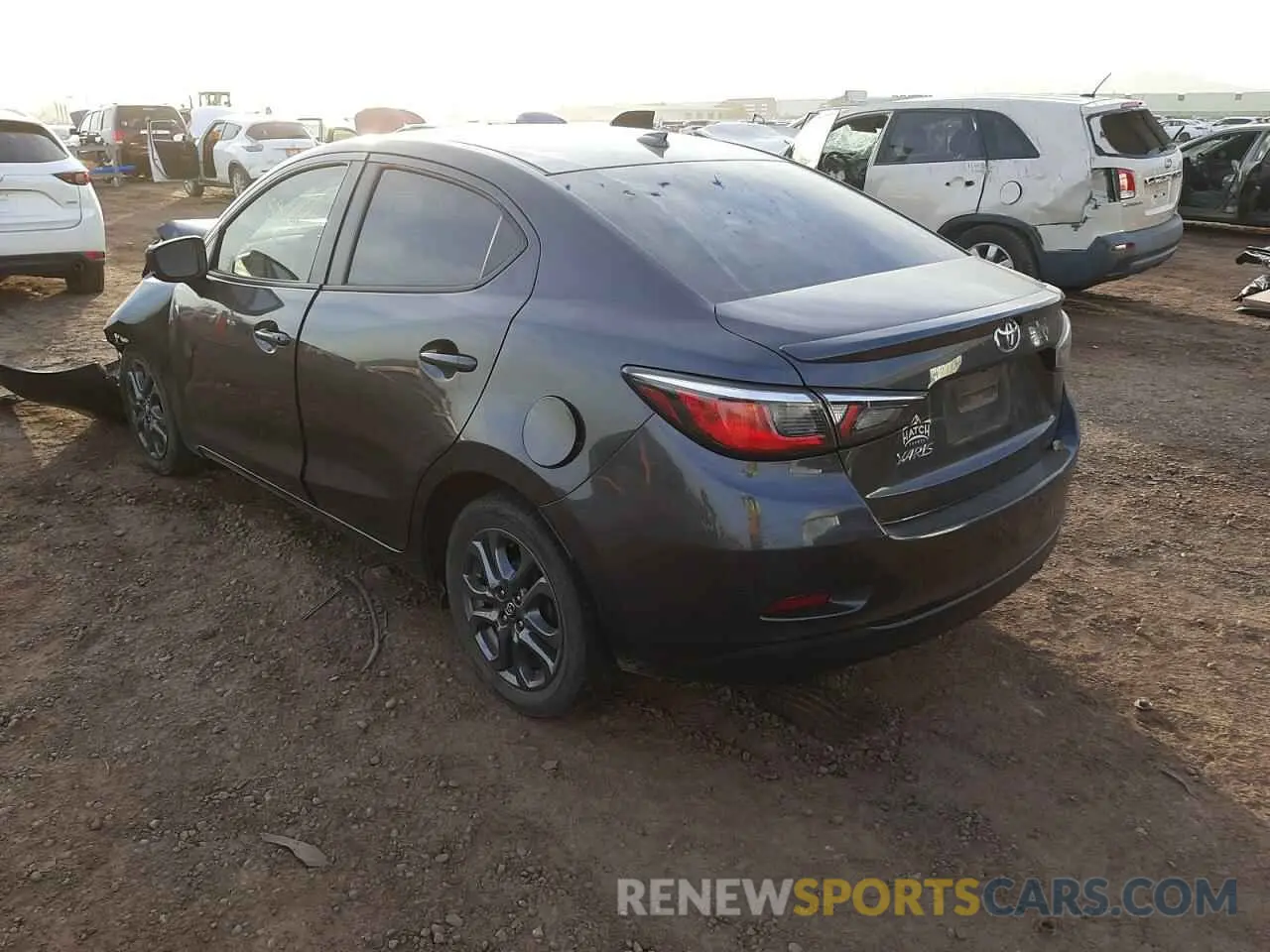 3 Photograph of a damaged car 3MYDLBYV0LY708216 TOYOTA YARIS 2020