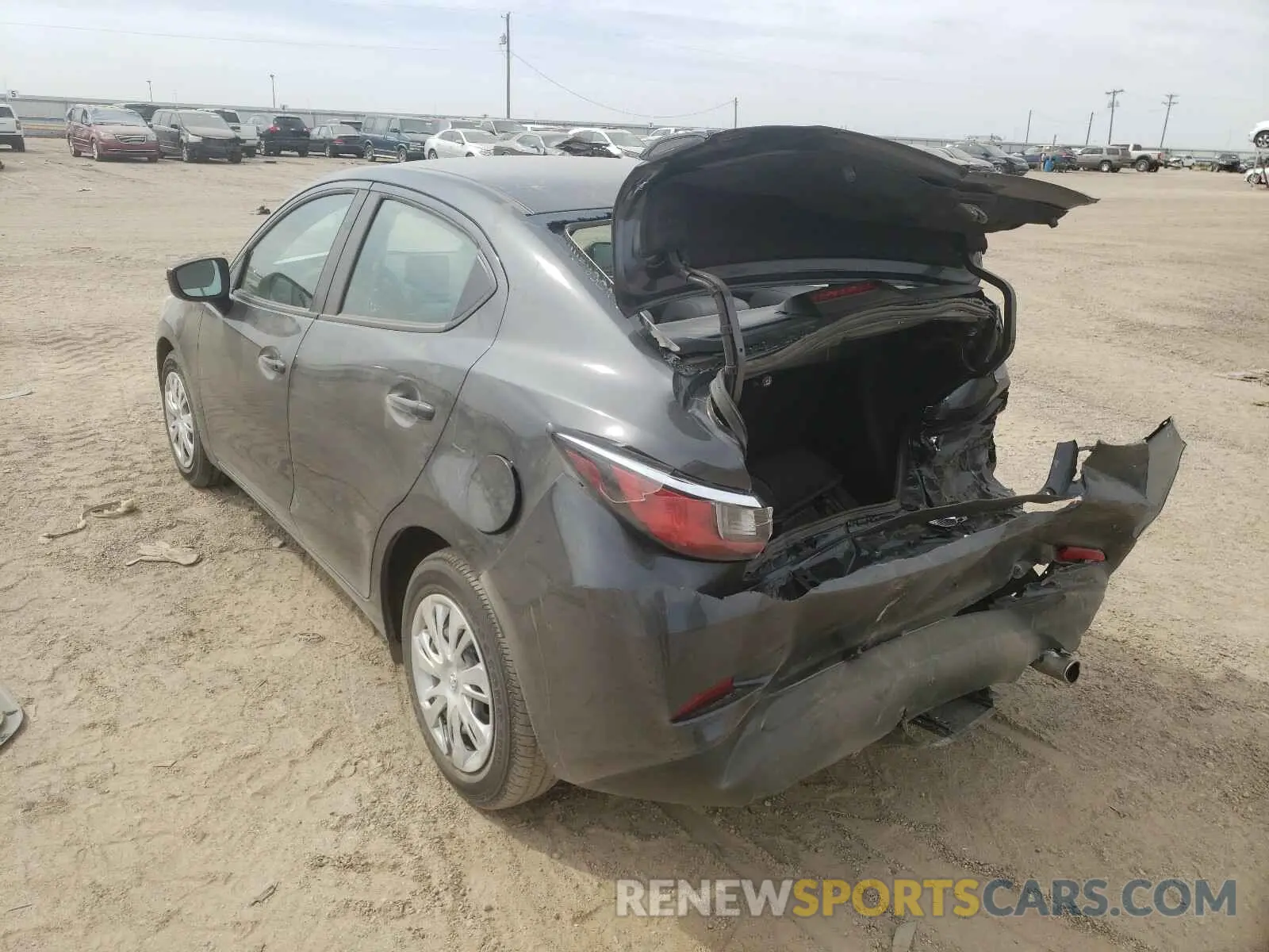 3 Photograph of a damaged car 3MYDLBYV5LY710608 TOYOTA YARIS 2020