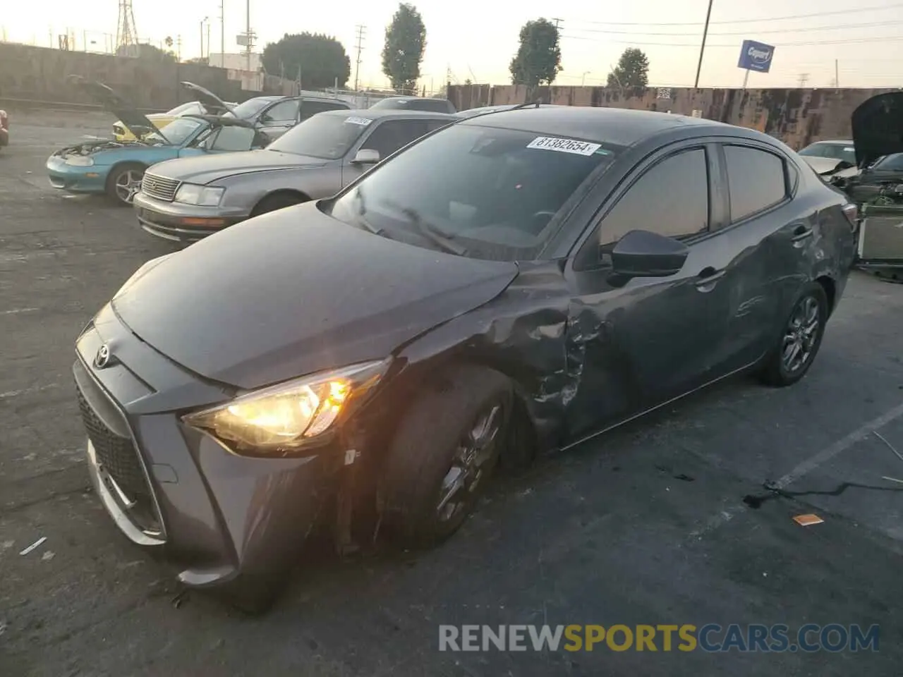 1 Photograph of a damaged car 3MYDLBYV7LY707306 TOYOTA YARIS 2020