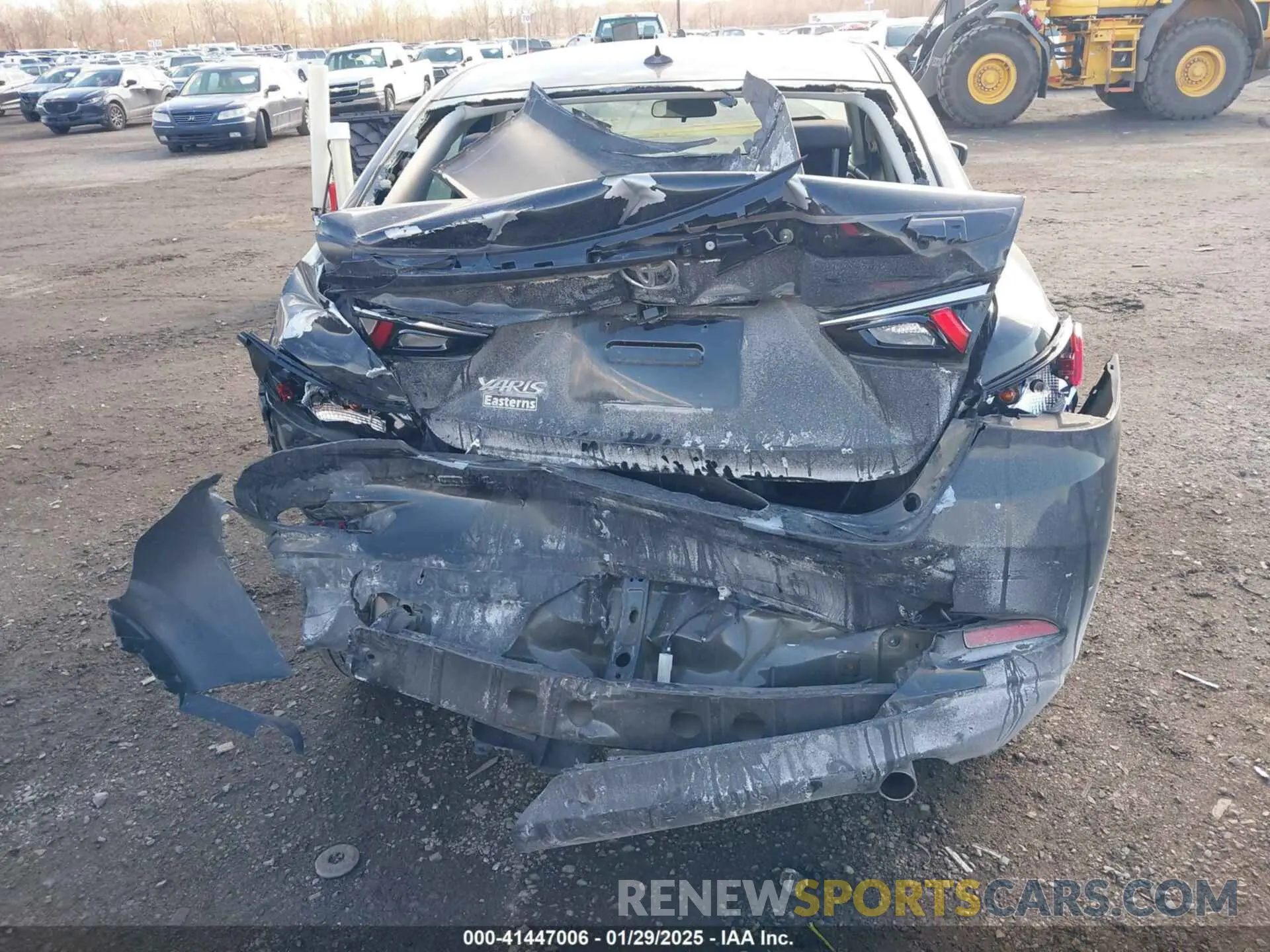16 Photograph of a damaged car 3MYDLBYV7LY712120 TOYOTA YARIS 2020