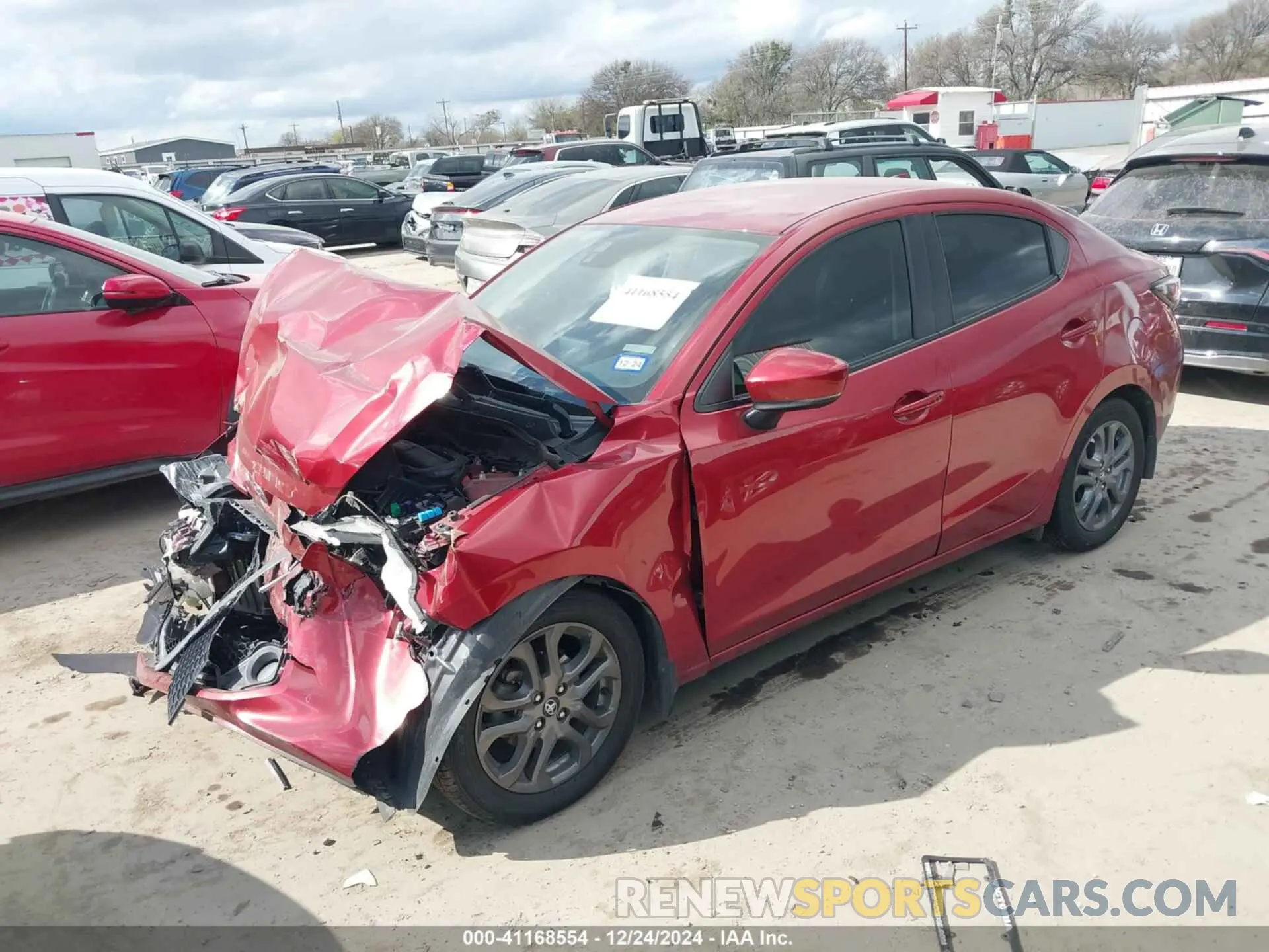 2 Фотография поврежденного автомобиля 3MYDLBYV8LY709890 TOYOTA YARIS 2020