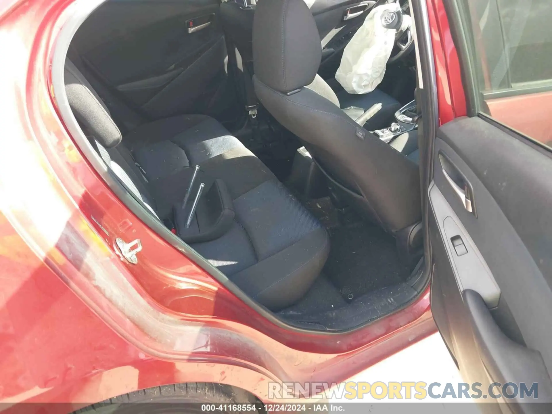 8 Фотография поврежденного автомобиля 3MYDLBYV8LY709890 TOYOTA YARIS 2020