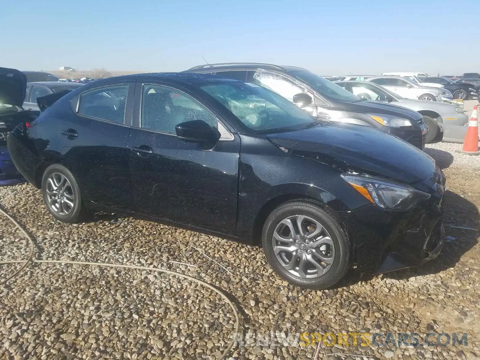 1 Photograph of a damaged car 3MYDLBYV8LY716497 TOYOTA YARIS 2020
