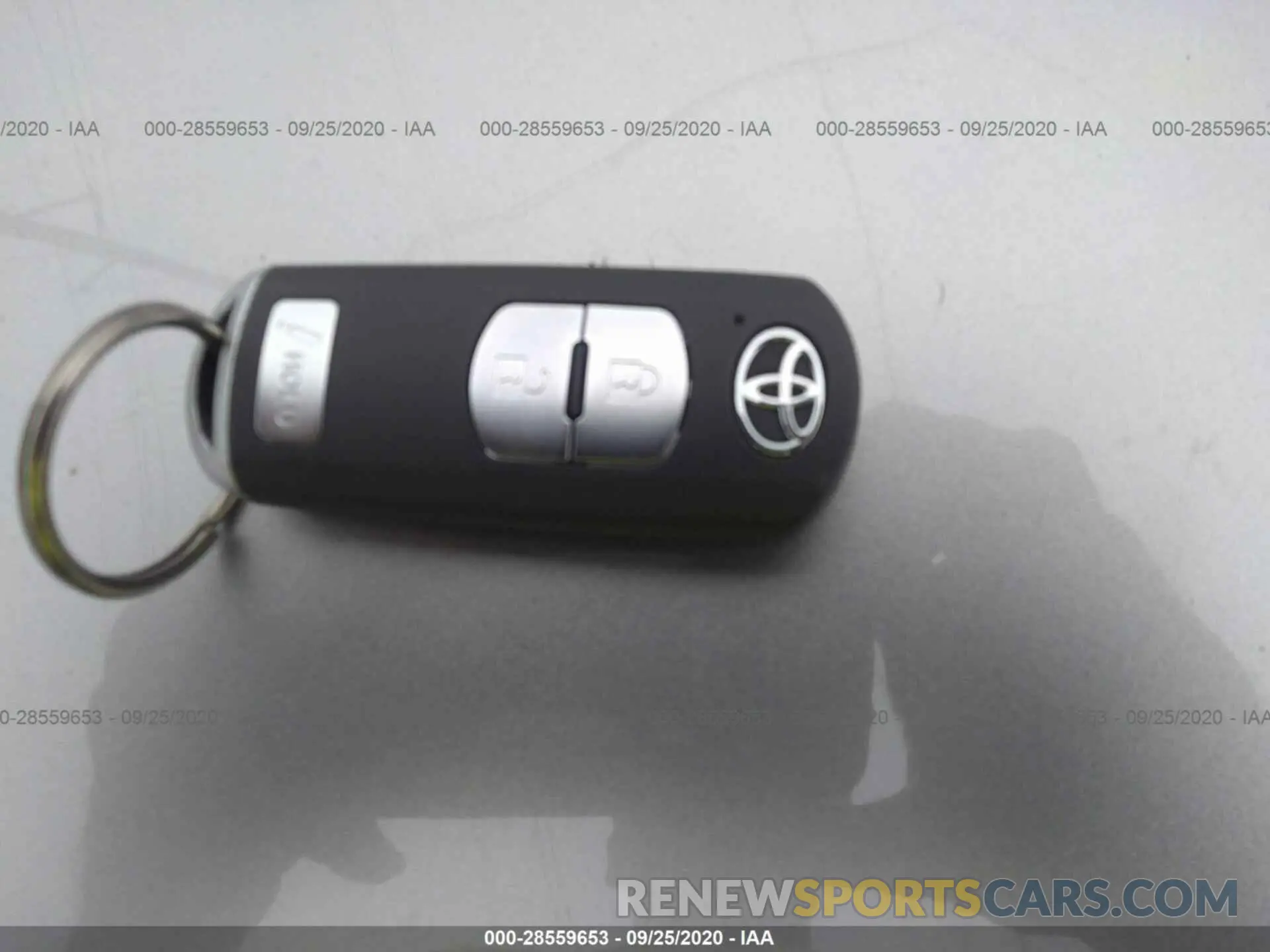 11 Photograph of a damaged car 3MYDLBJV5LY705984 TOYOTA YARIS HATCHBACK 2020