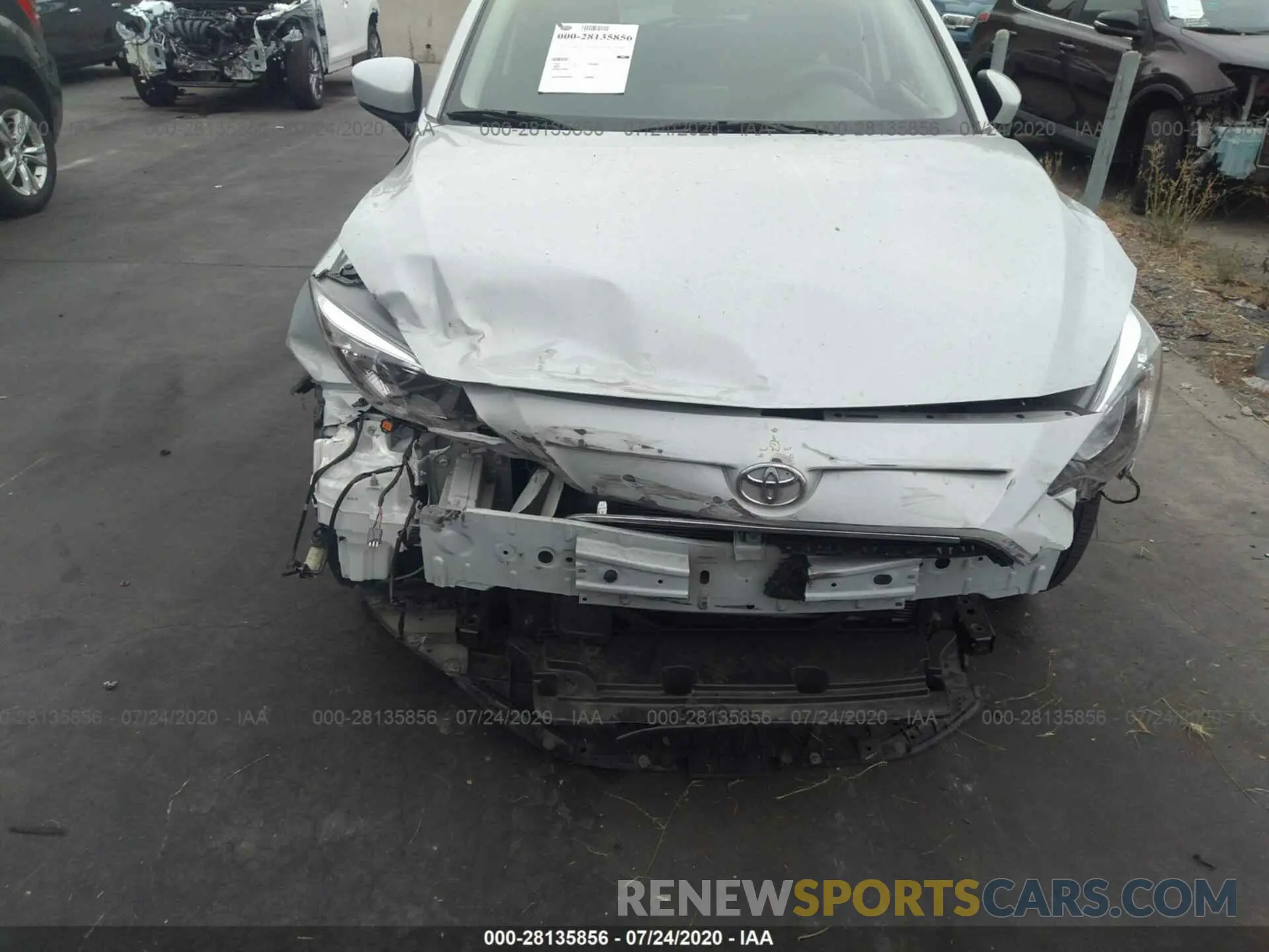 12 Photograph of a damaged car 3MYDLBJV8LY700777 TOYOTA YARIS HATCHBACK 2020