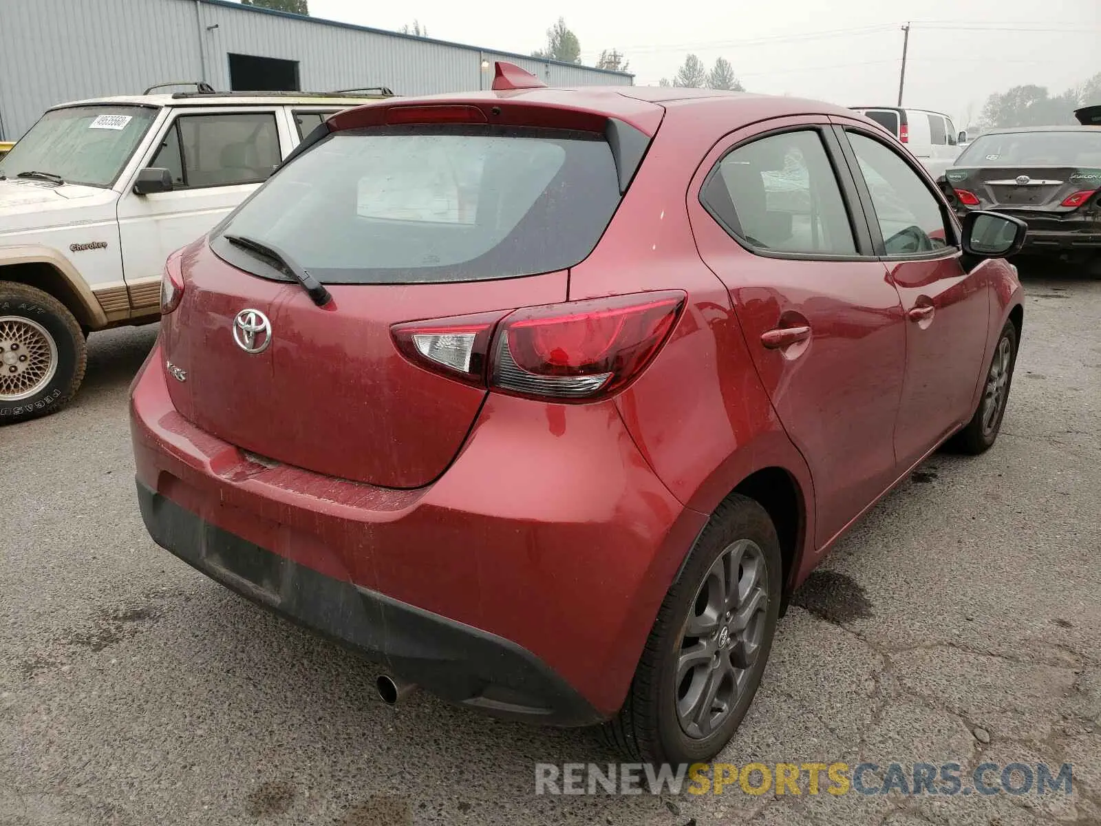 4 Photograph of a damaged car 3MYDLBJV8LY707826 TOYOTA YARIS LE 2020