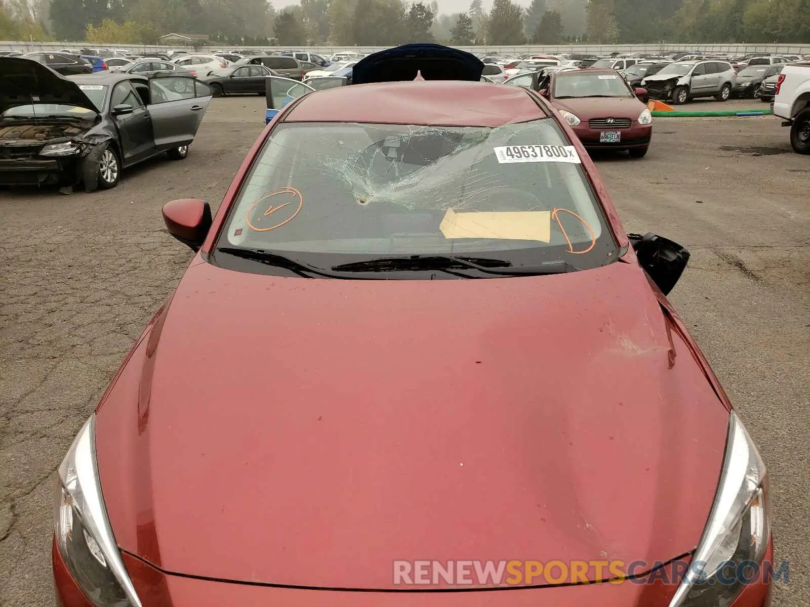 9 Photograph of a damaged car 3MYDLBJV8LY707826 TOYOTA YARIS LE 2020