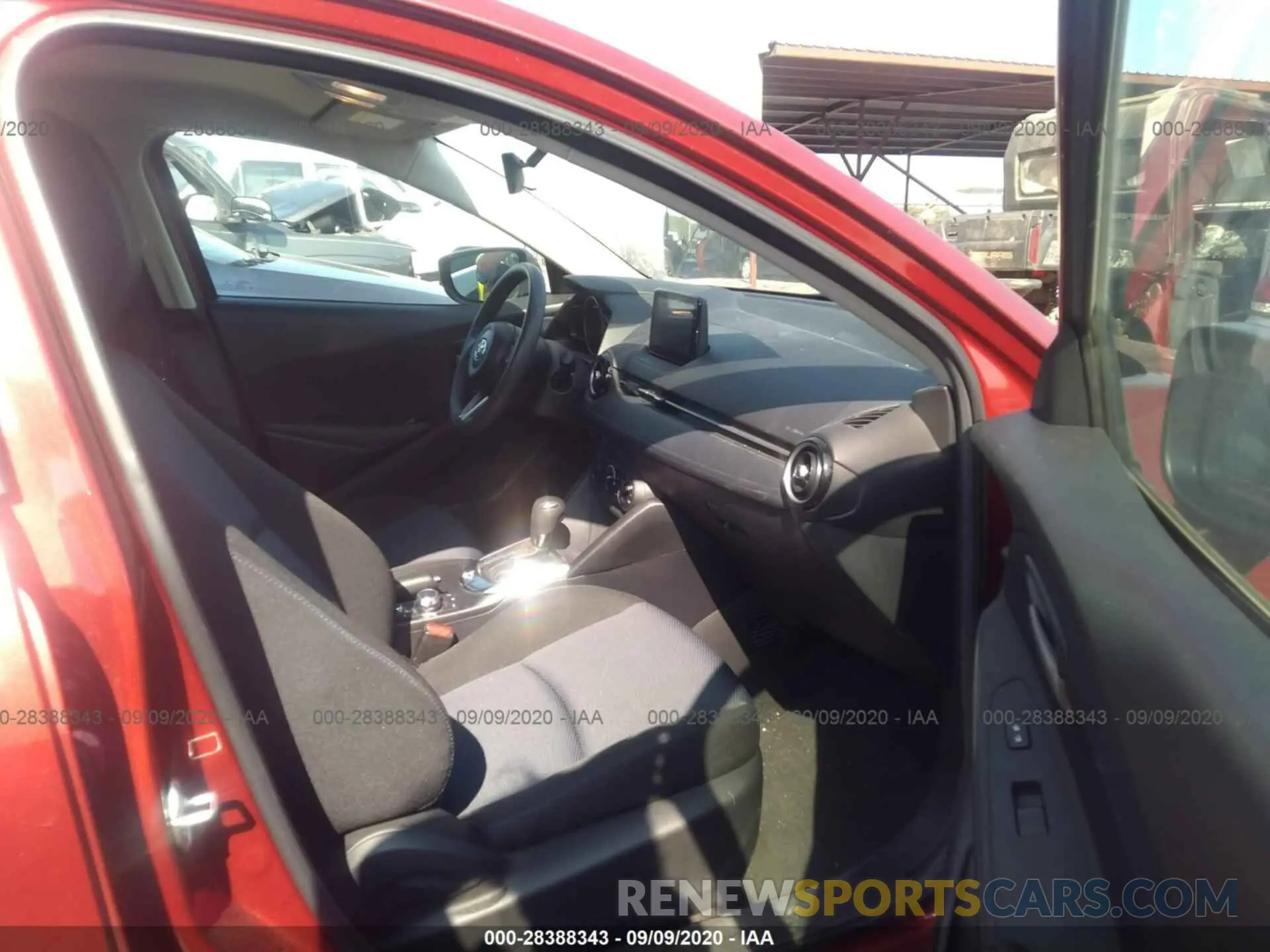 5 Photograph of a damaged car 3MYDLBYV0KY505776 TOYOTA YARIS SEDAN 2019