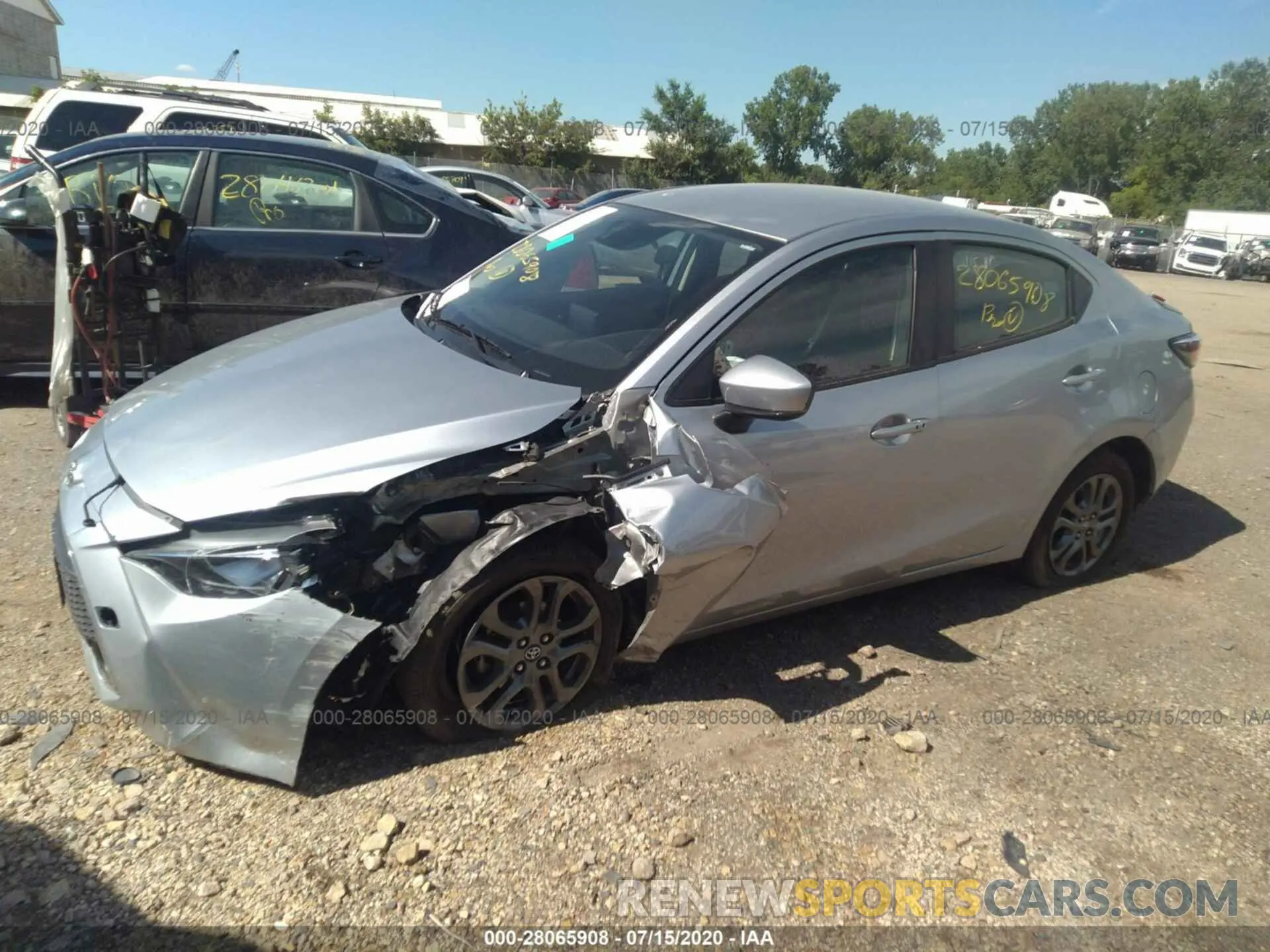 2 Photograph of a damaged car 3MYDLBYV0KY525008 TOYOTA YARIS SEDAN 2019