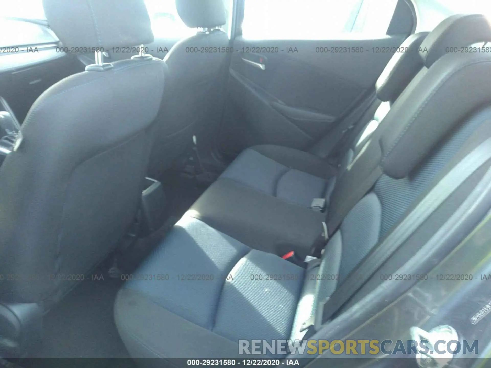 8 Photograph of a damaged car 3MYDLBYV1KY503700 TOYOTA YARIS SEDAN 2019