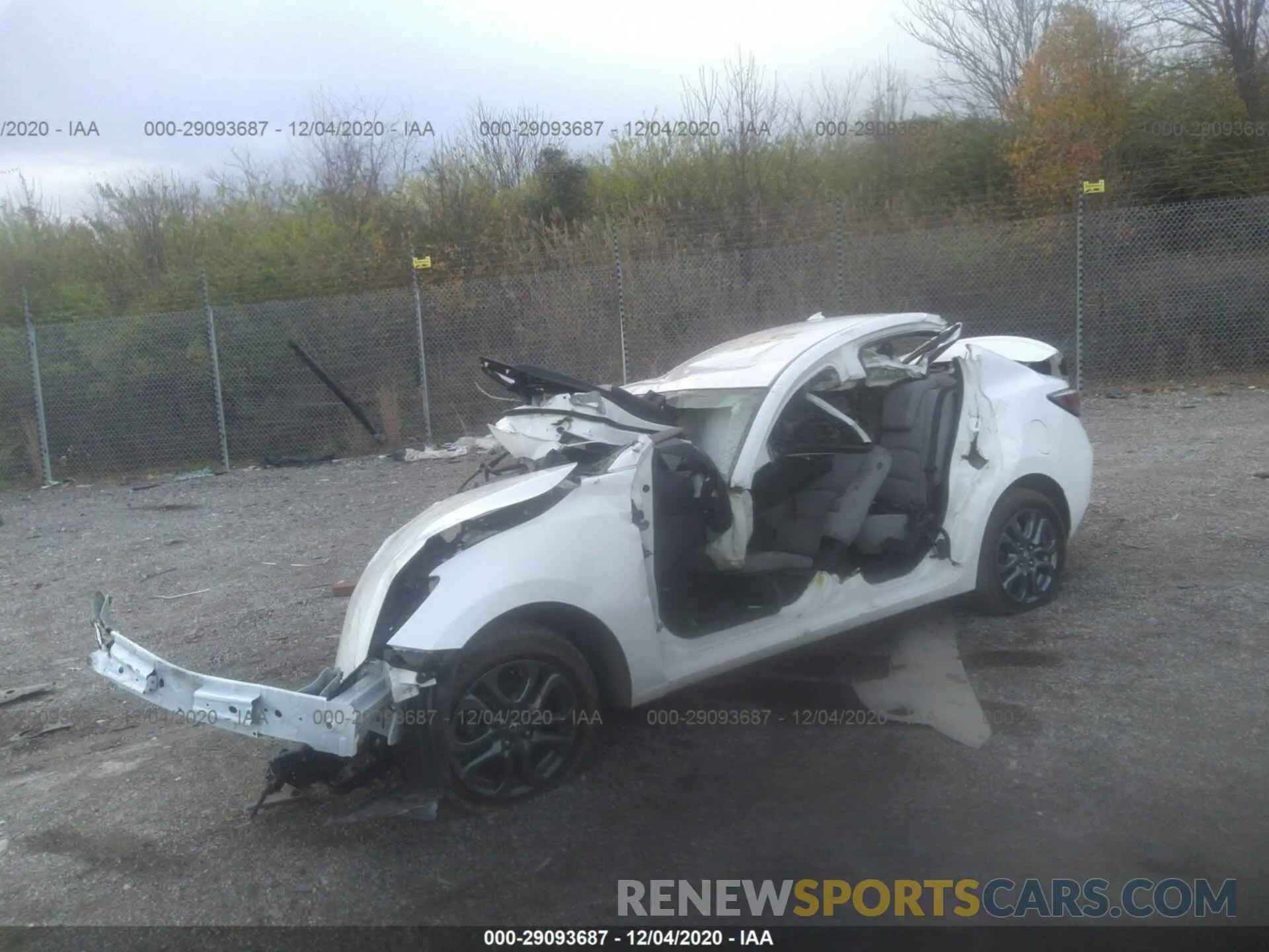 2 Photograph of a damaged car 3MYDLBYV6KY509931 TOYOTA YARIS SEDAN 2019