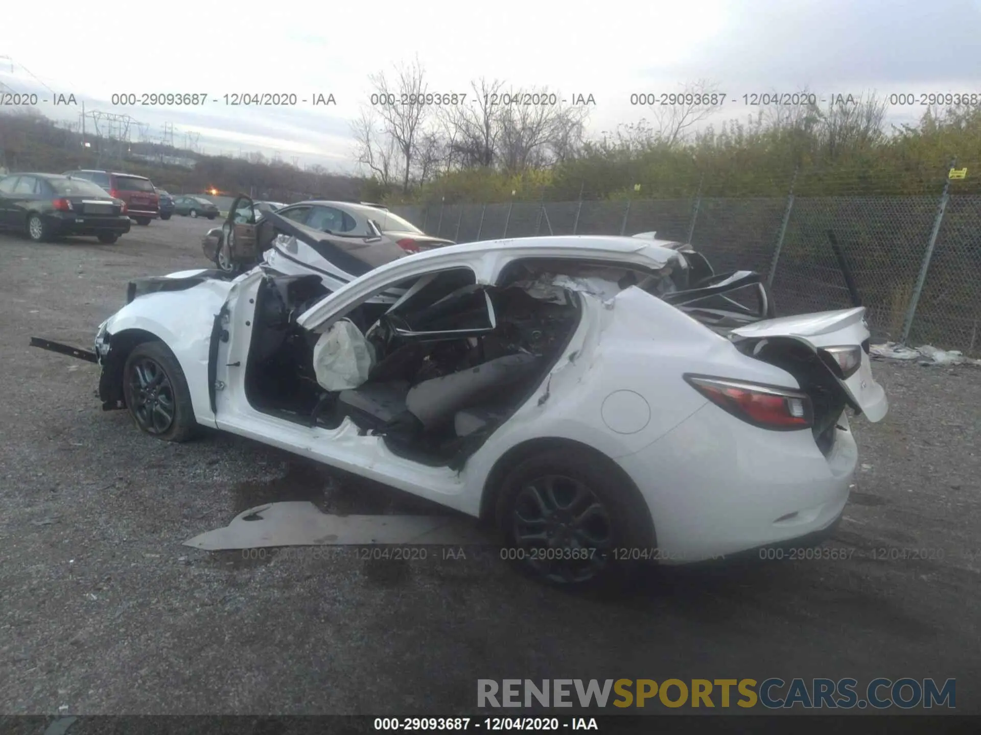 3 Photograph of a damaged car 3MYDLBYV6KY509931 TOYOTA YARIS SEDAN 2019