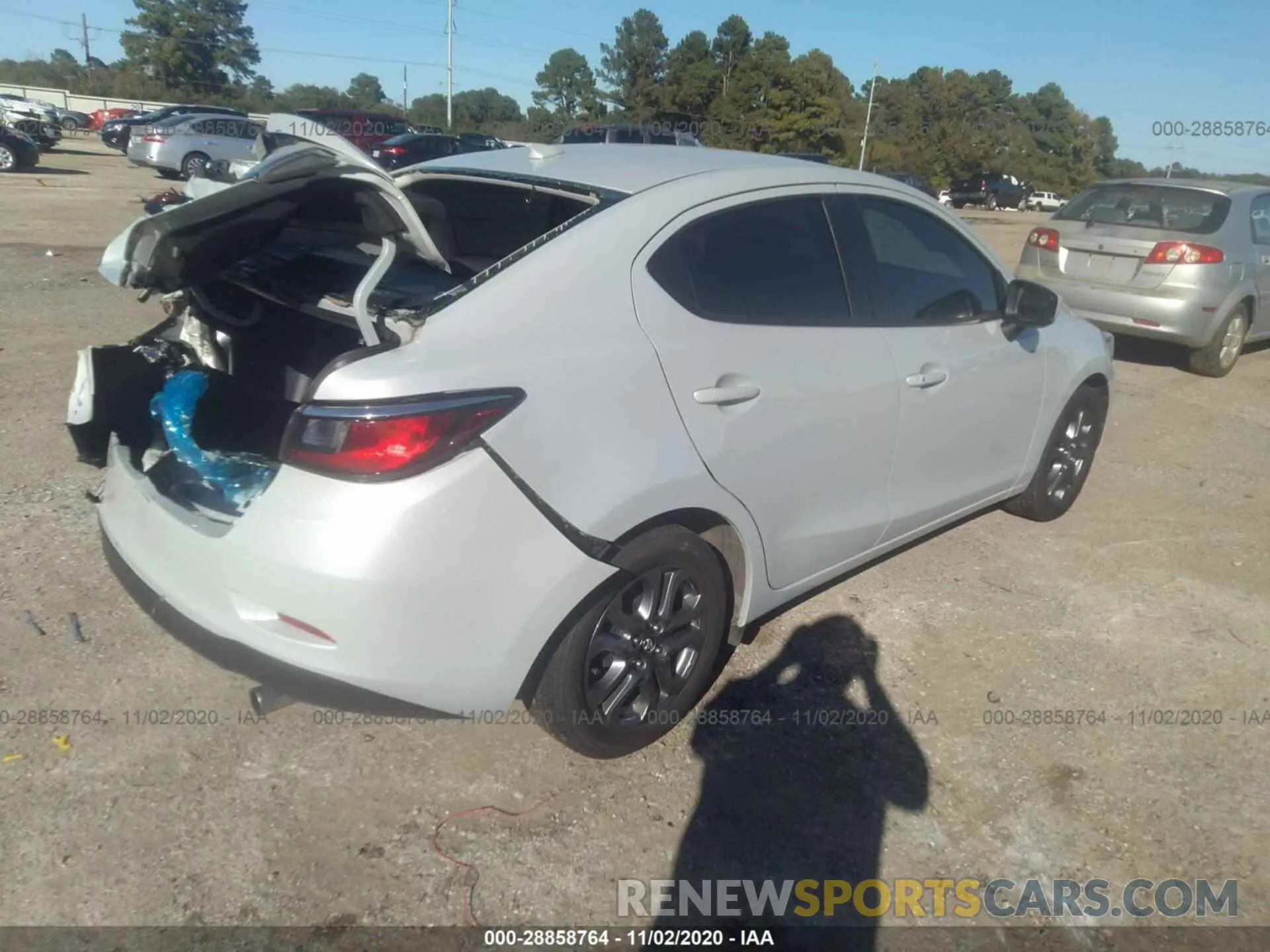 4 Photograph of a damaged car 3MYDLBYV7KY511039 TOYOTA YARIS SEDAN 2019