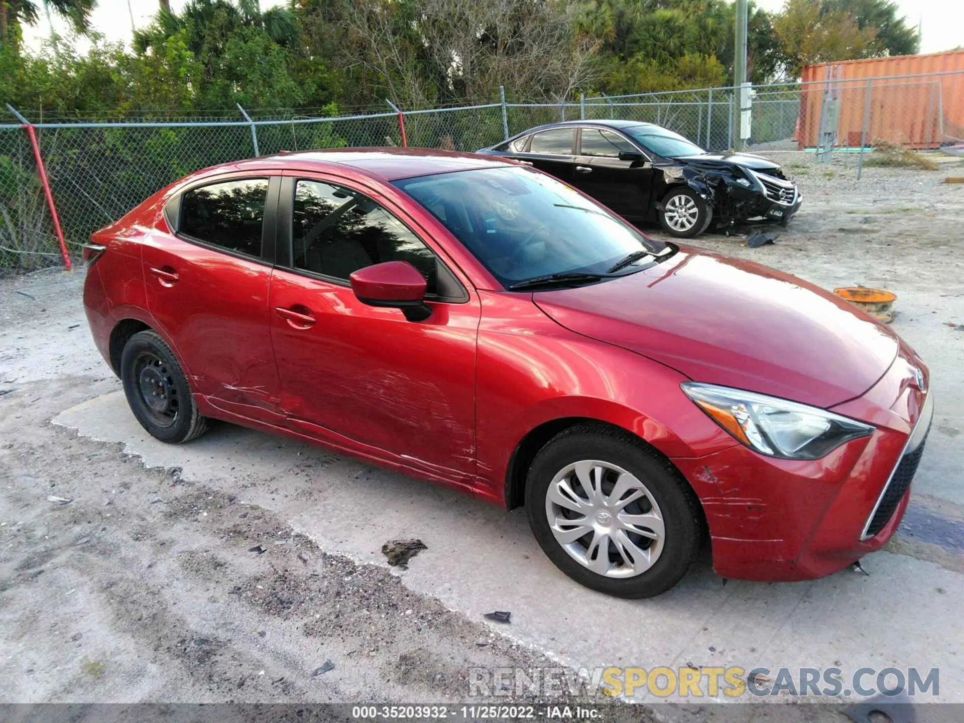 1 Фотография поврежденного автомобиля 3MYDLBYVXLY715254 TOYOTA YARIS SEDAN 2020
