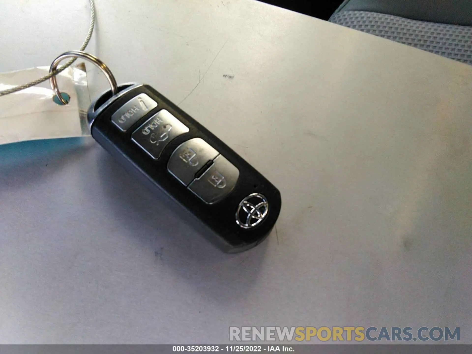 11 Фотография поврежденного автомобиля 3MYDLBYVXLY715254 TOYOTA YARIS SEDAN 2020