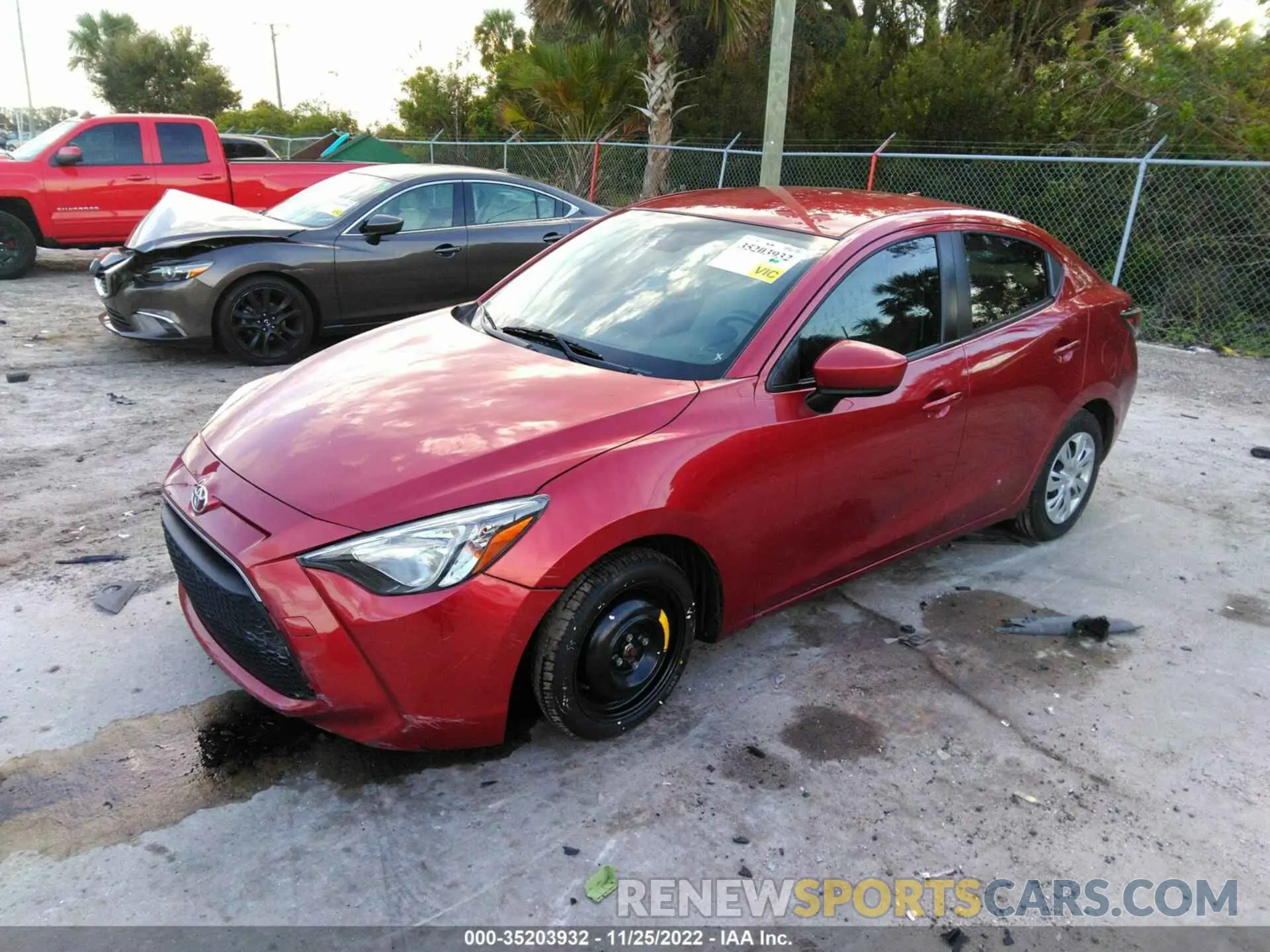 2 Фотография поврежденного автомобиля 3MYDLBYVXLY715254 TOYOTA YARIS SEDAN 2020