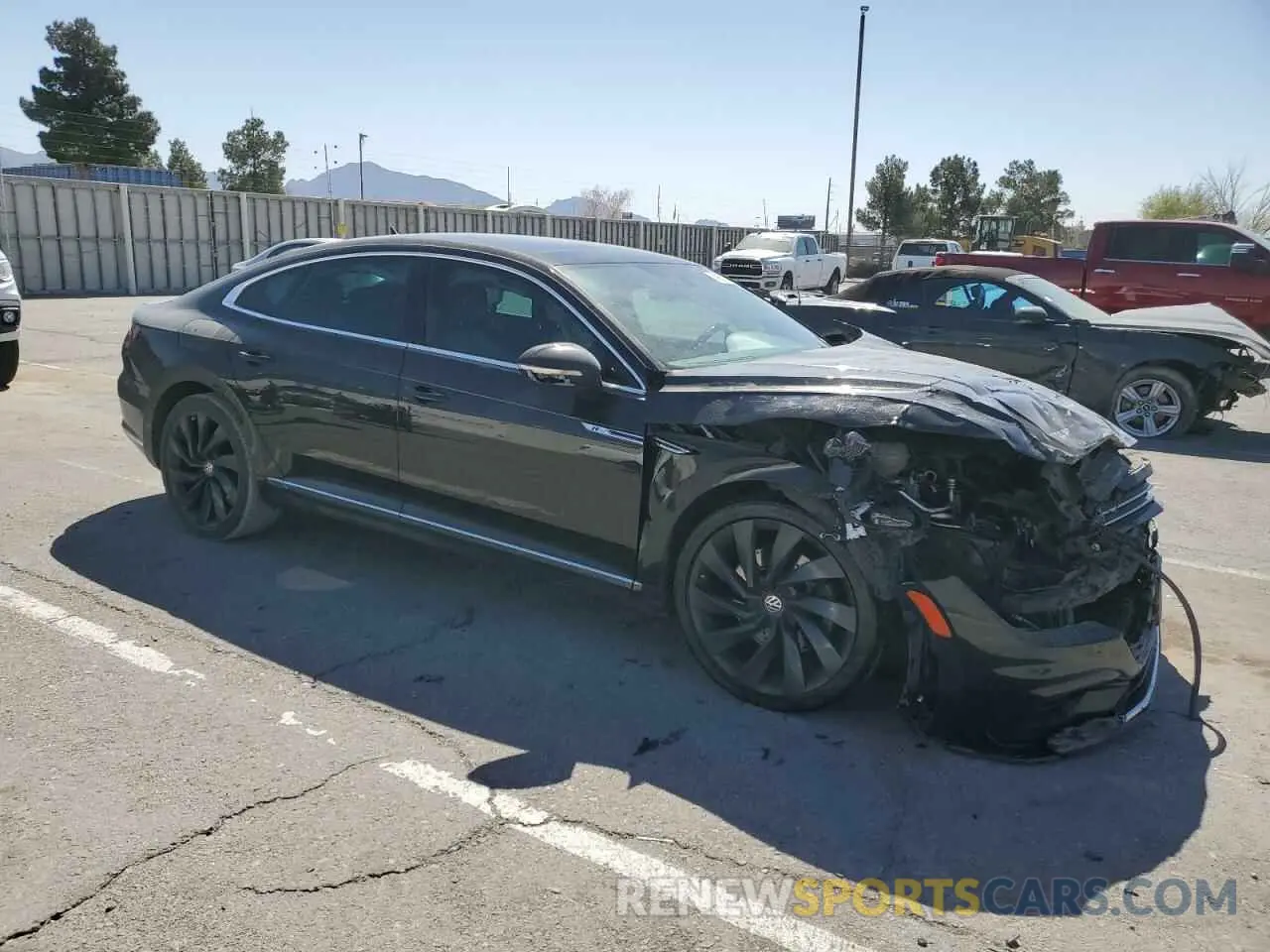 4 Photograph of a damaged car WVWHR7AN5LE015631 VOLKSWAGEN ARTEON 2020