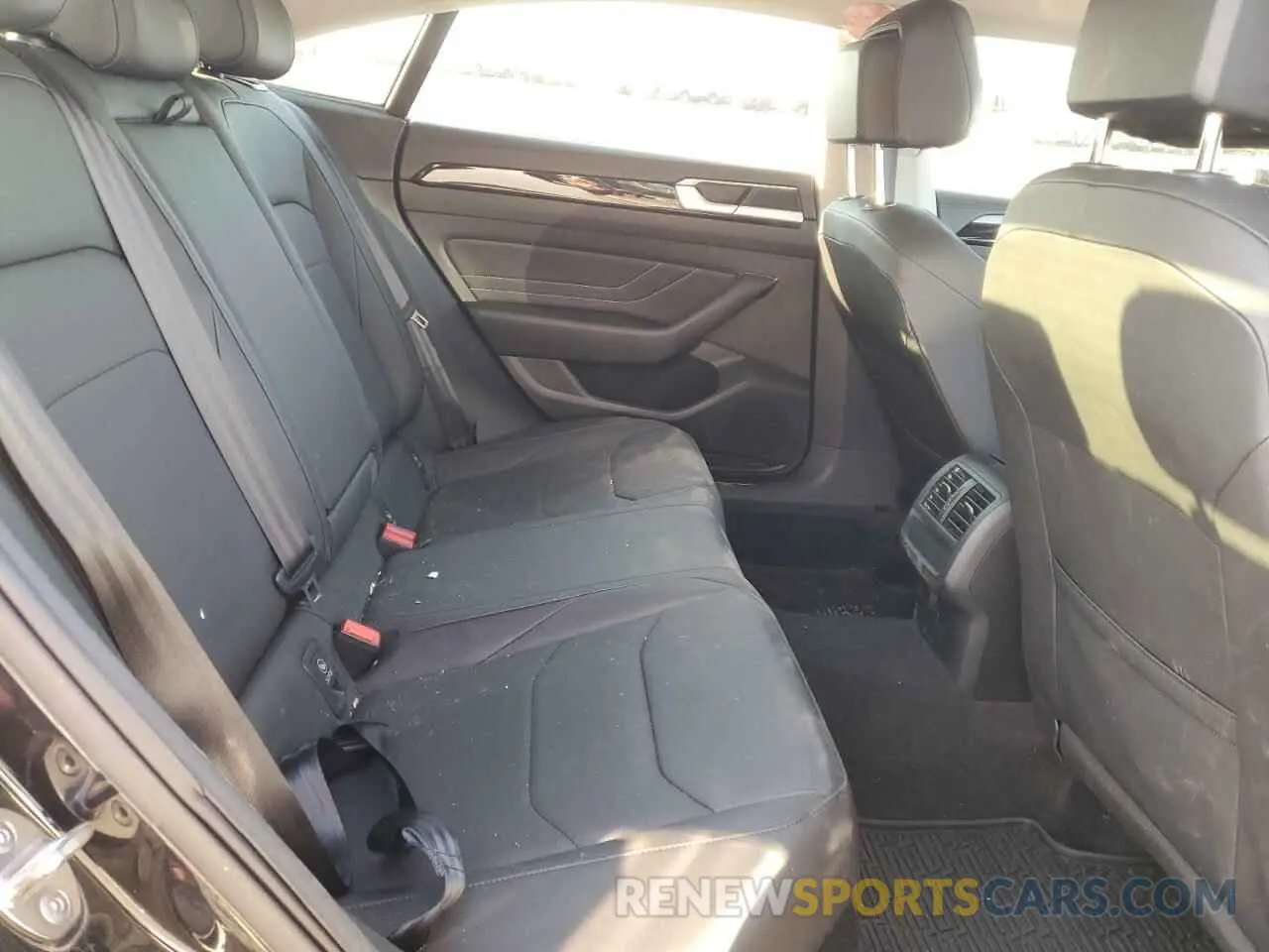 10 Photograph of a damaged car WVWAR7AN8ME008952 VOLKSWAGEN ARTEON 2021