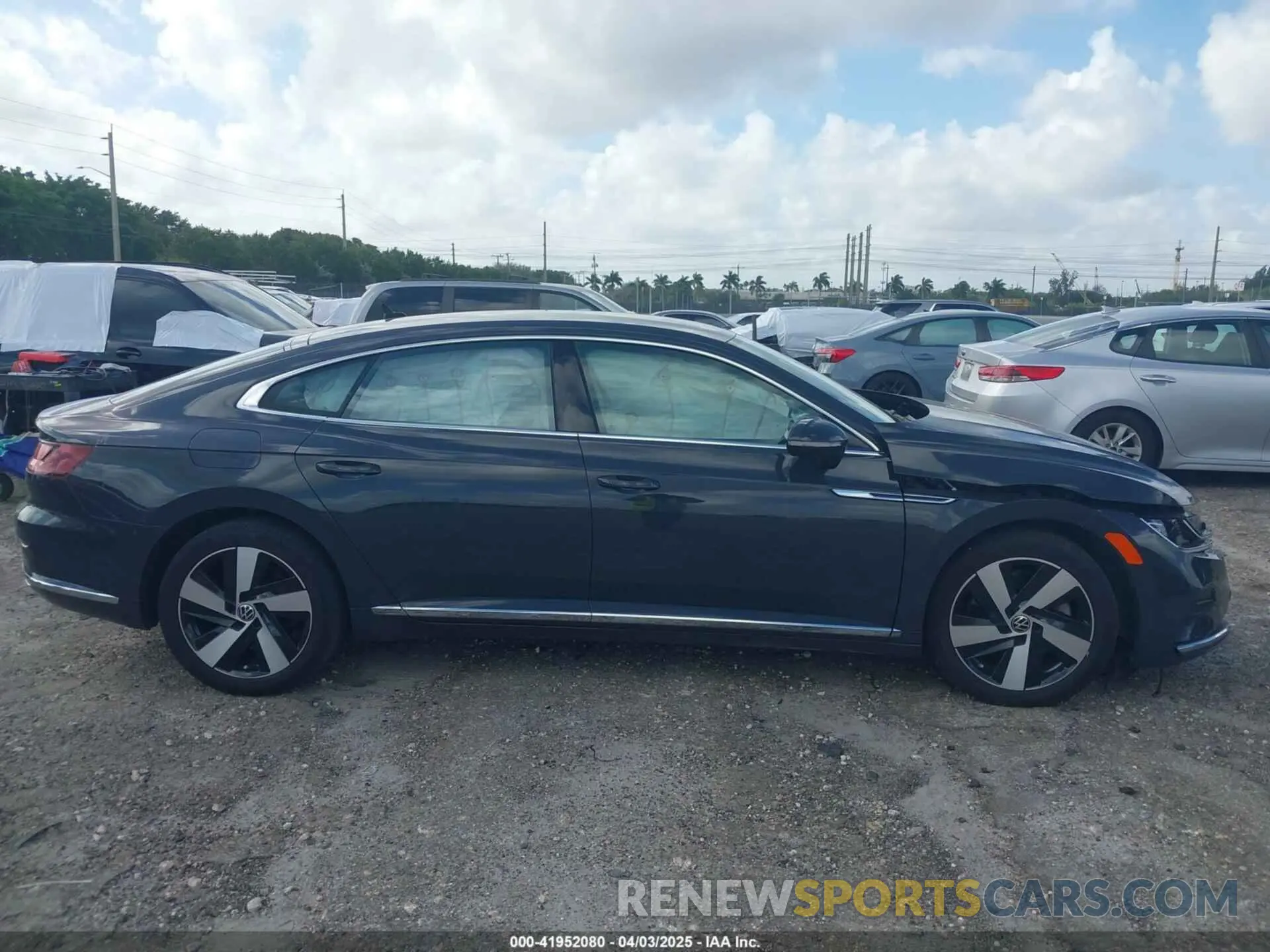 14 Photograph of a damaged car WVWAR7AN9ME004571 VOLKSWAGEN ARTEON 2021