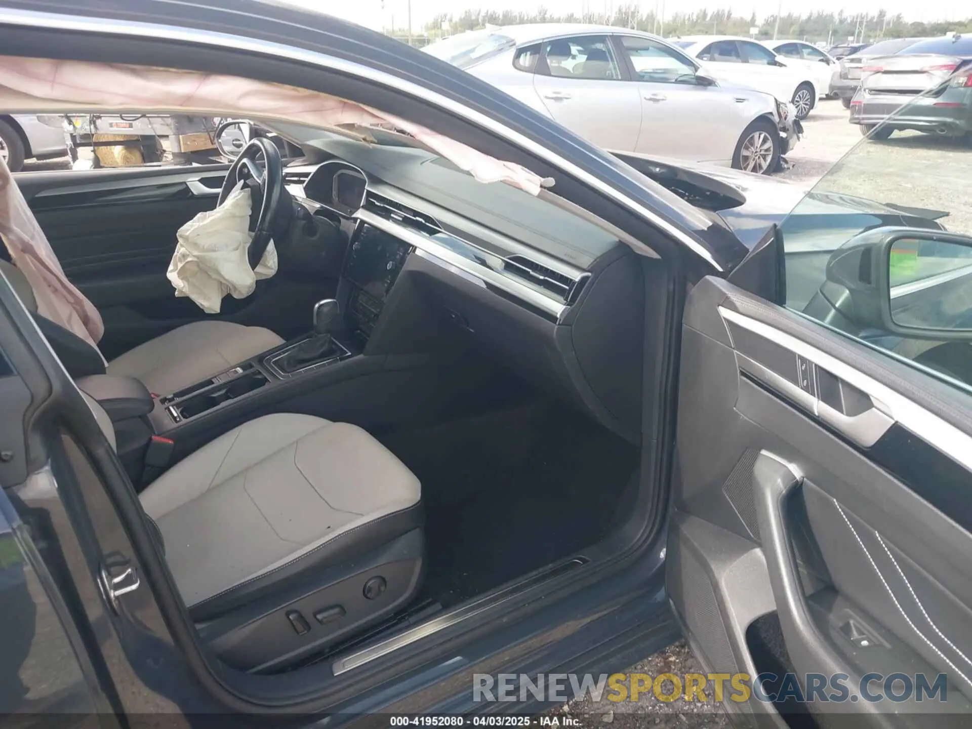 5 Photograph of a damaged car WVWAR7AN9ME004571 VOLKSWAGEN ARTEON 2021
