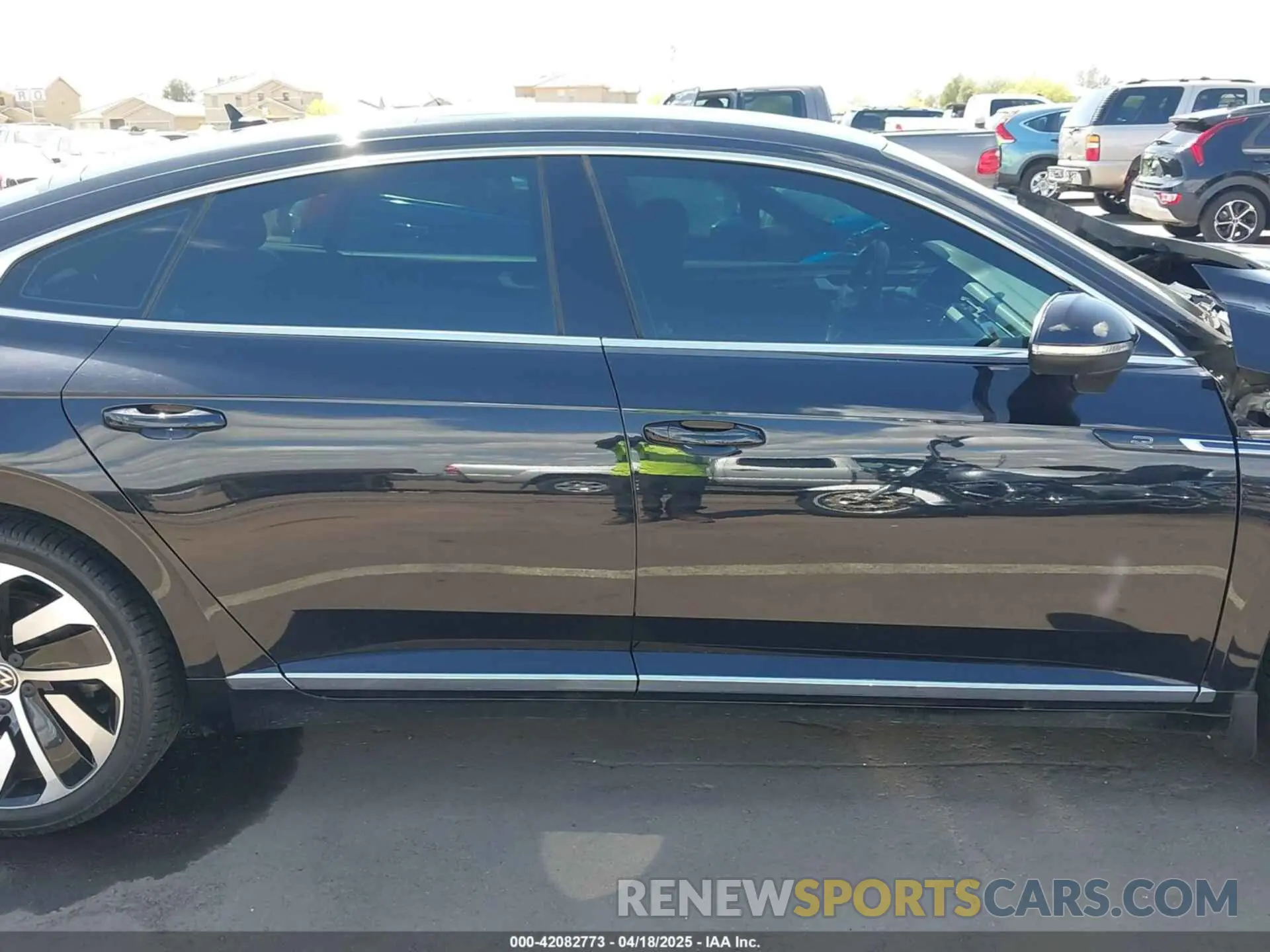 13 Photograph of a damaged car WVWSR7AN3ME012699 VOLKSWAGEN ARTEON 2021
