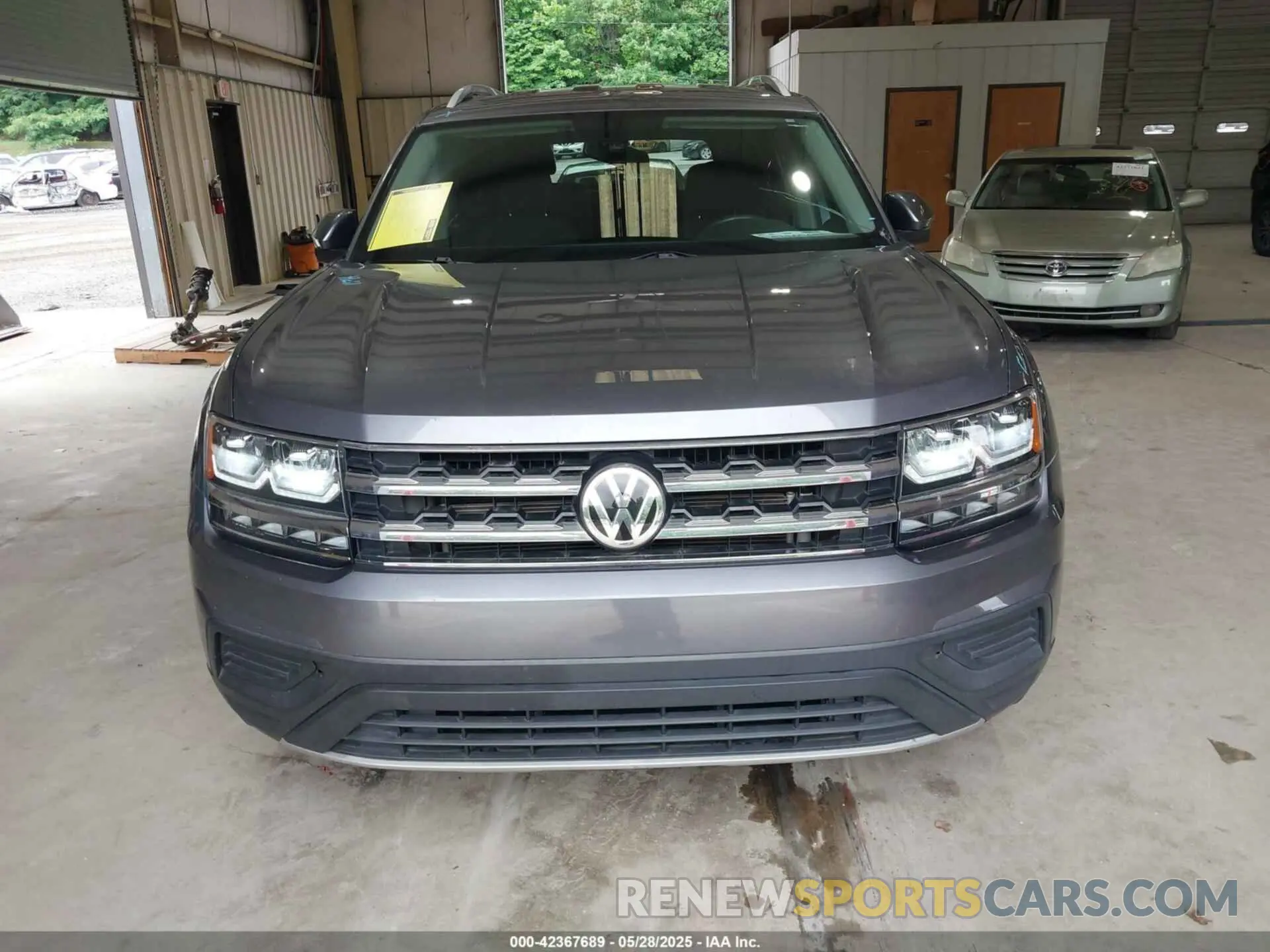 12 Фотография поврежденного автомобиля 1V2AP2CA2KC555726 VOLKSWAGEN ATLAS 2019