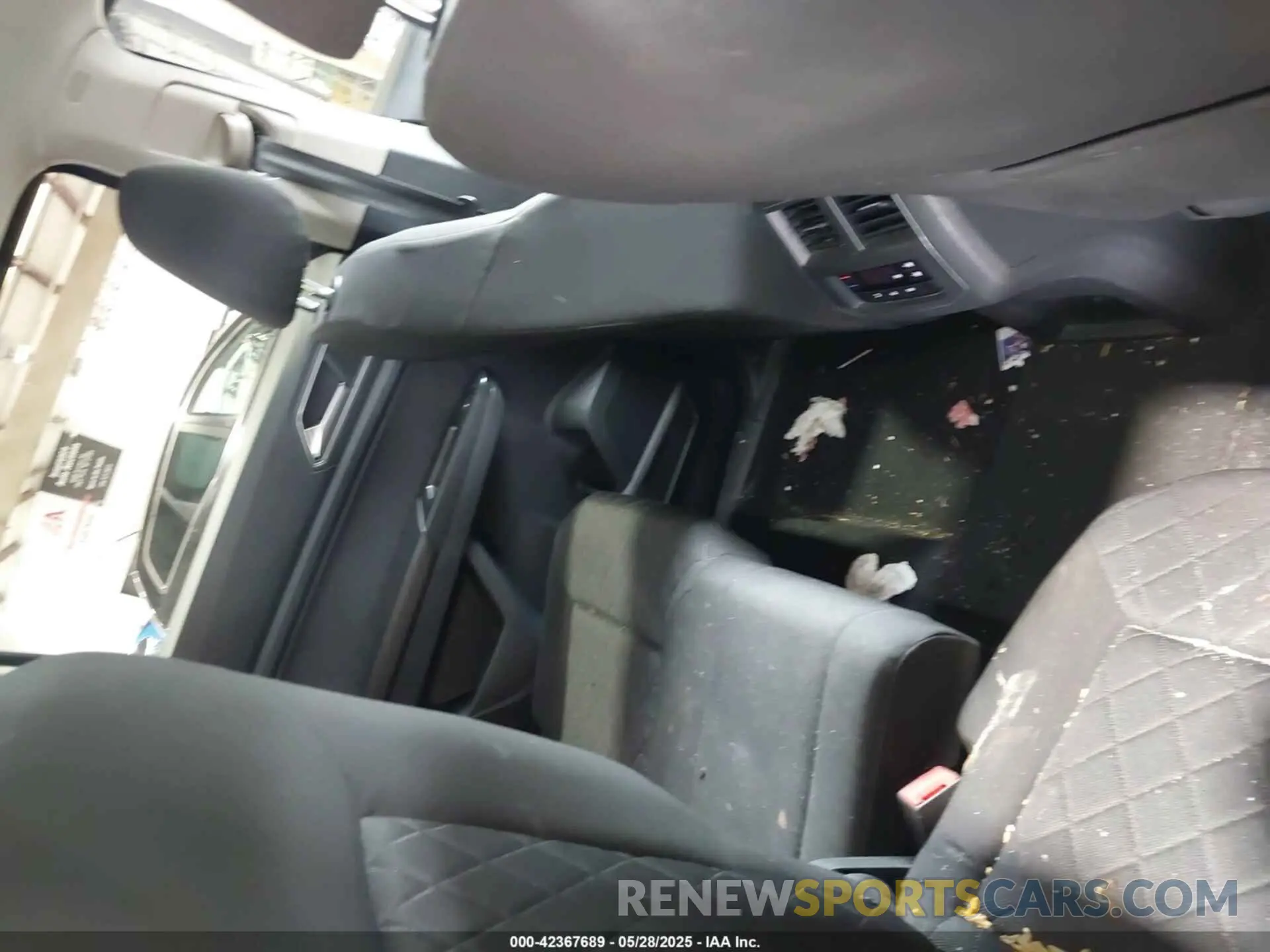 8 Фотография поврежденного автомобиля 1V2AP2CA2KC555726 VOLKSWAGEN ATLAS 2019