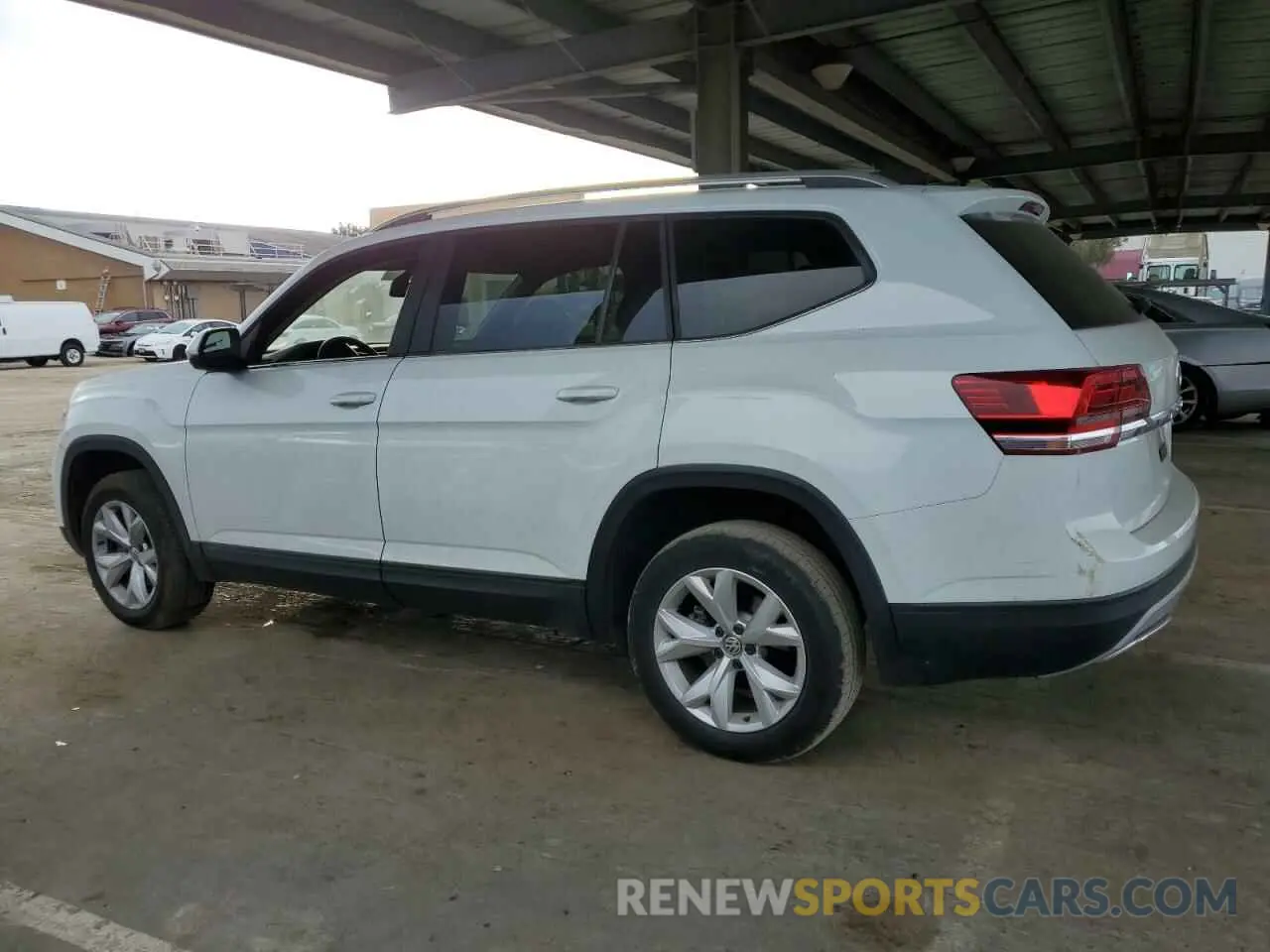 2 Photograph of a damaged car 1V2AP2CA3KC571966 VOLKSWAGEN ATLAS 2019